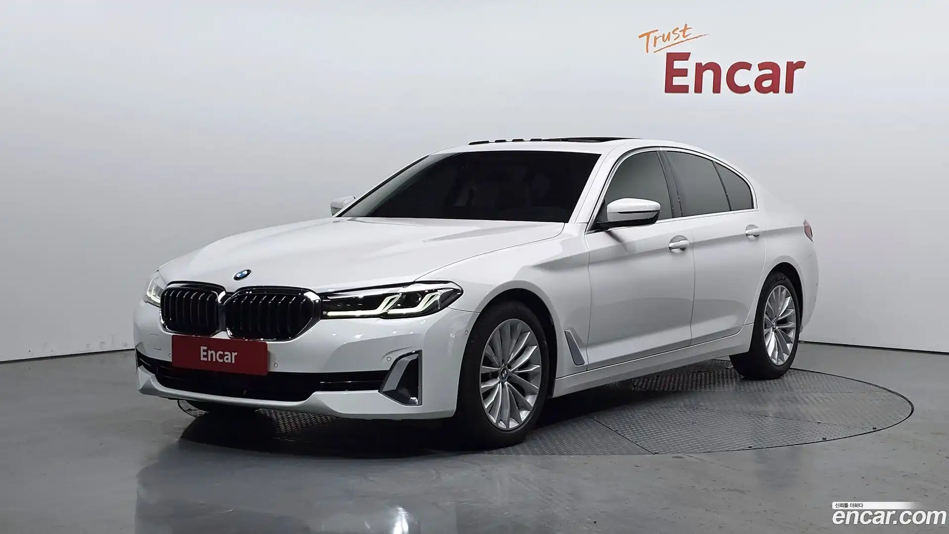5-Series BMW 2023.2-OUTER-001