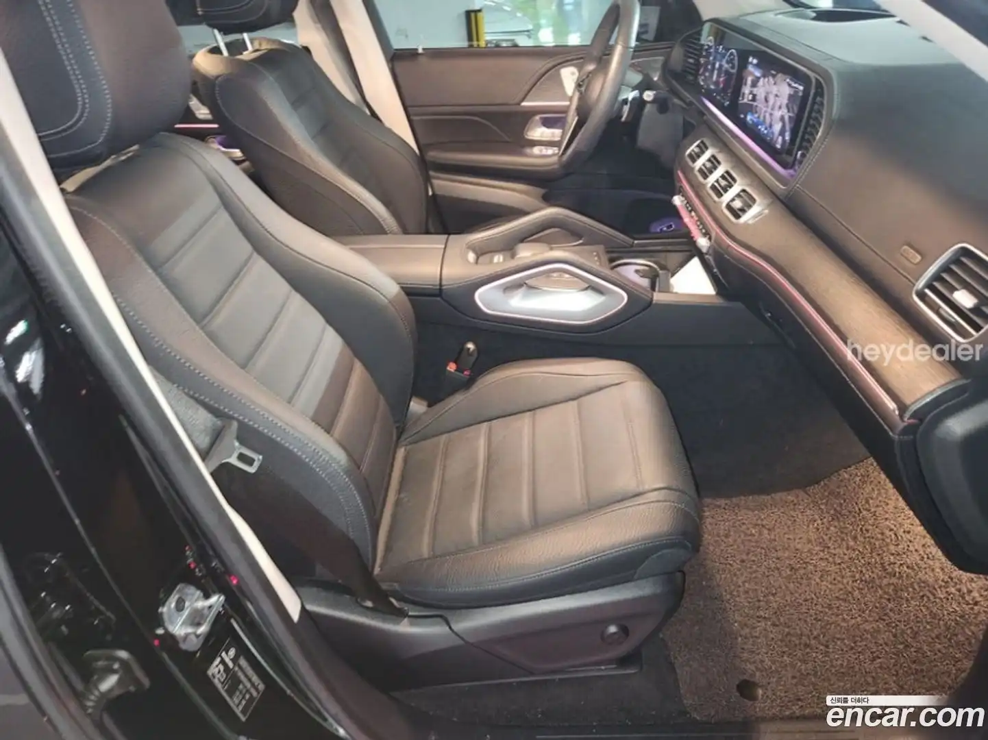 GLE-Class Mercedes-Benz 2024.7-OUTER-006