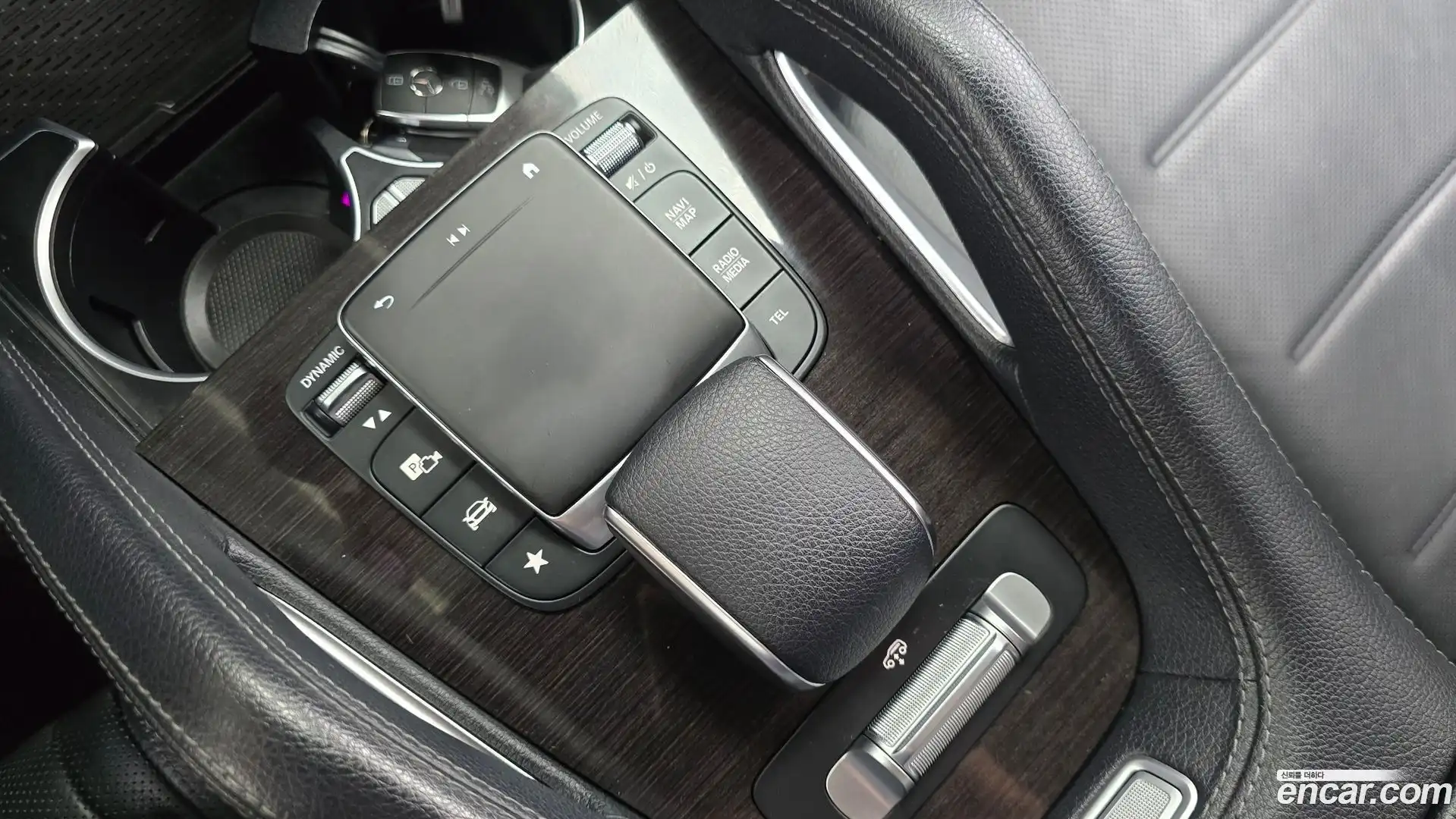 GLE-Class Mercedes-Benz 2021.2-OPTION-023