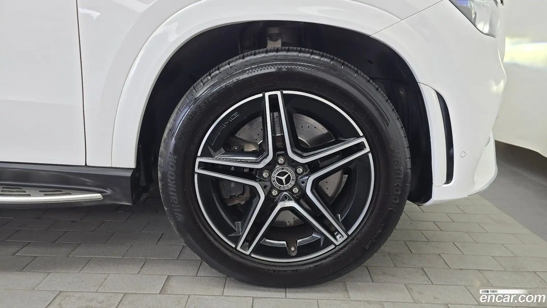GLE-Class Mercedes-Benz 2021.2-OUTER-031