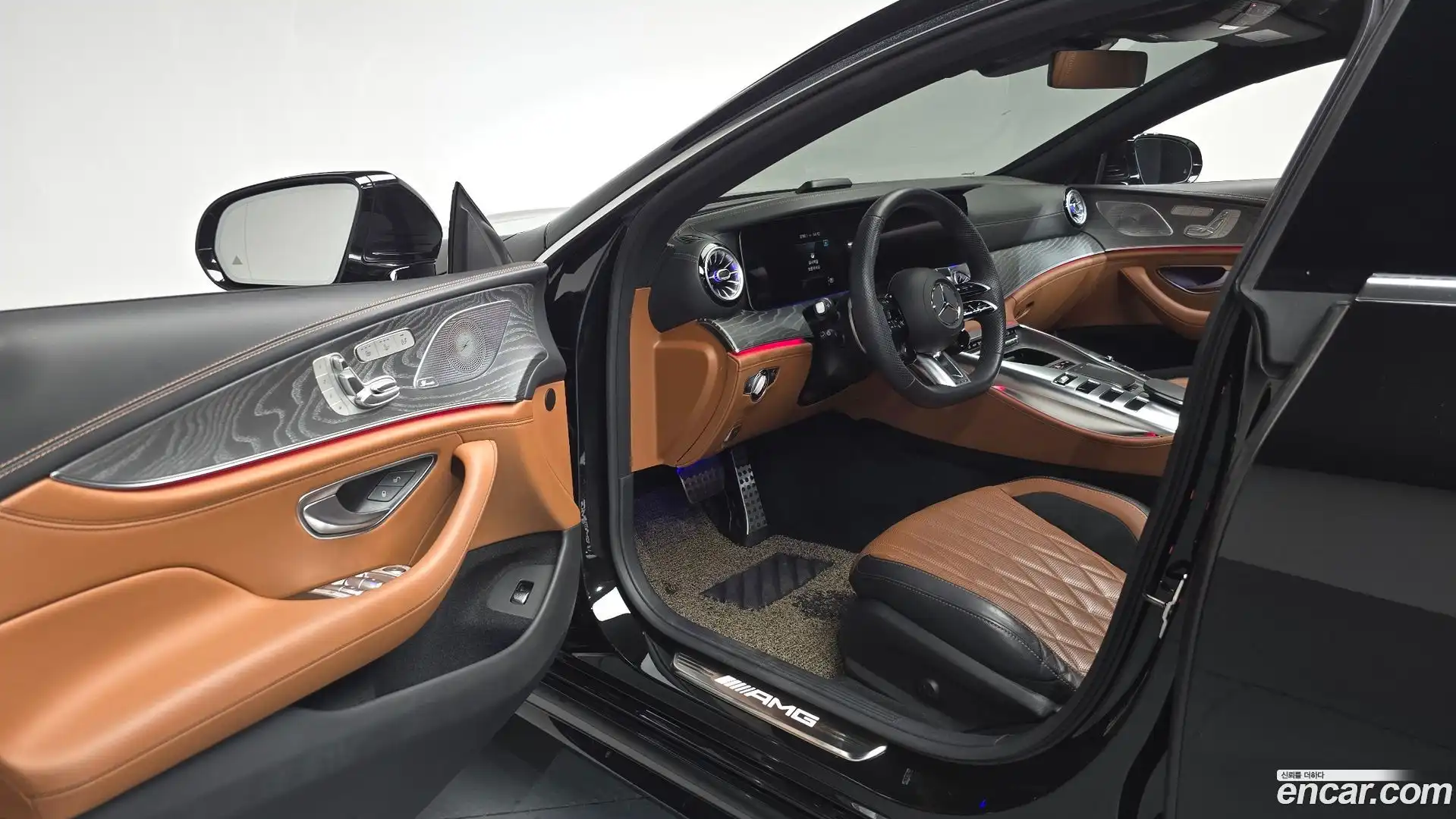 AMG GT Mercedes-Benz 2023.9-INNER-010