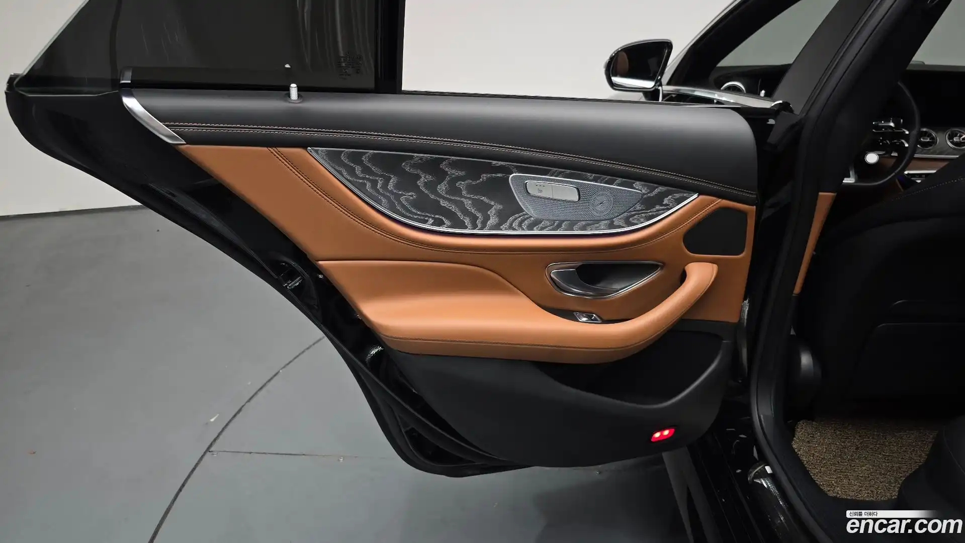 AMG GT Mercedes-Benz 2023.9-INNER-035