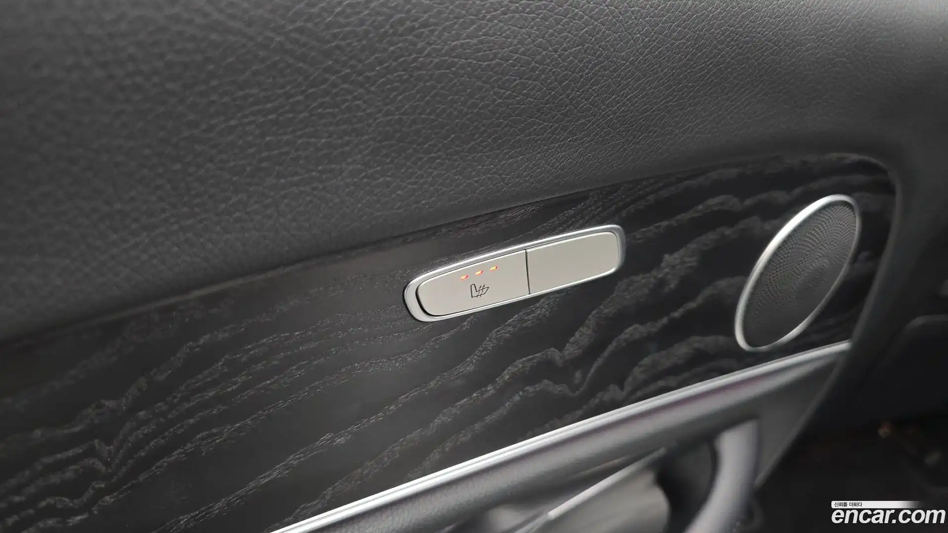 E-Class Mercedes-Benz 2016.6-OPTION-042