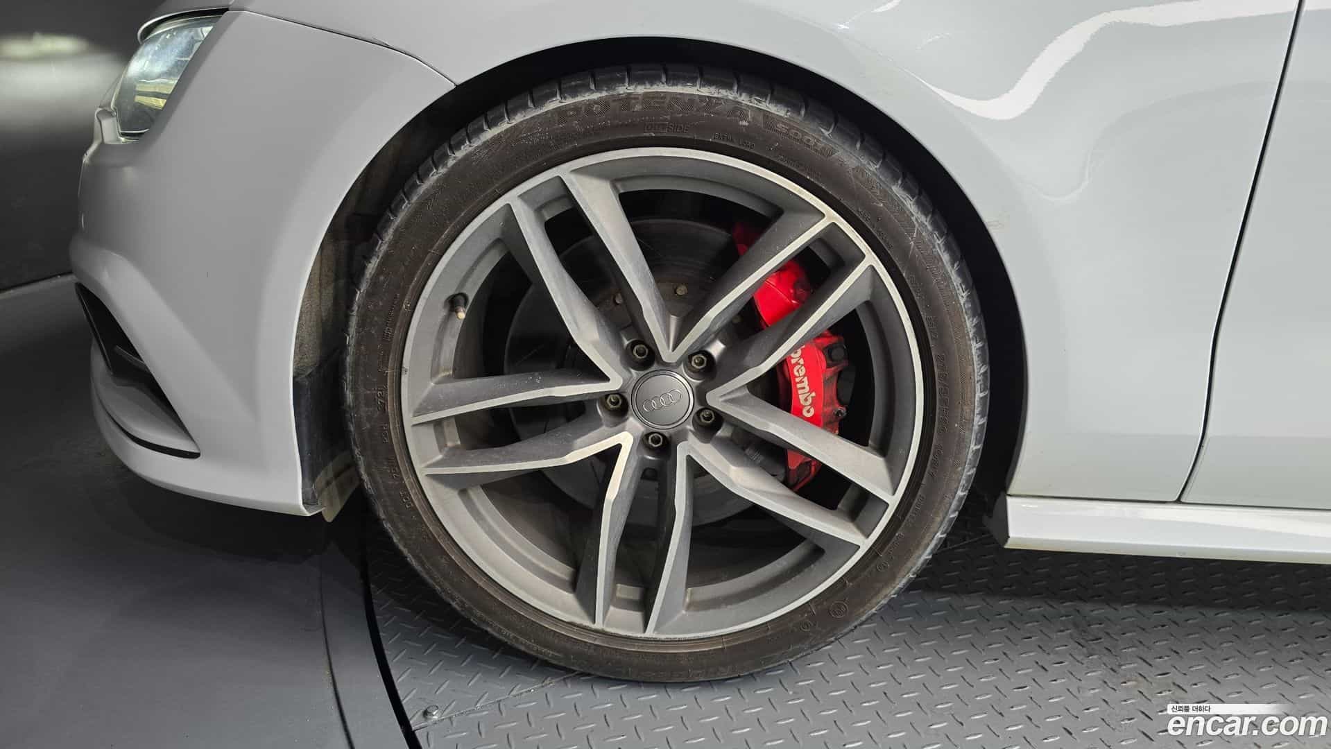 A7 Audi 2016.0-OUTER-005