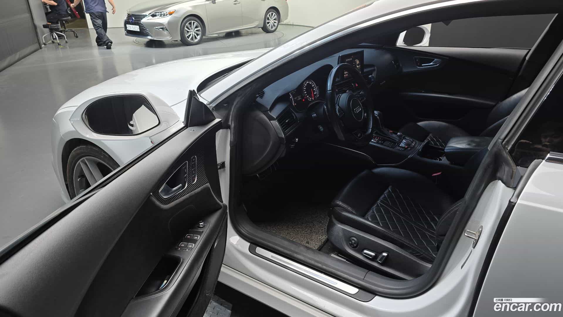 A7 Audi 2016.0-INNER-010