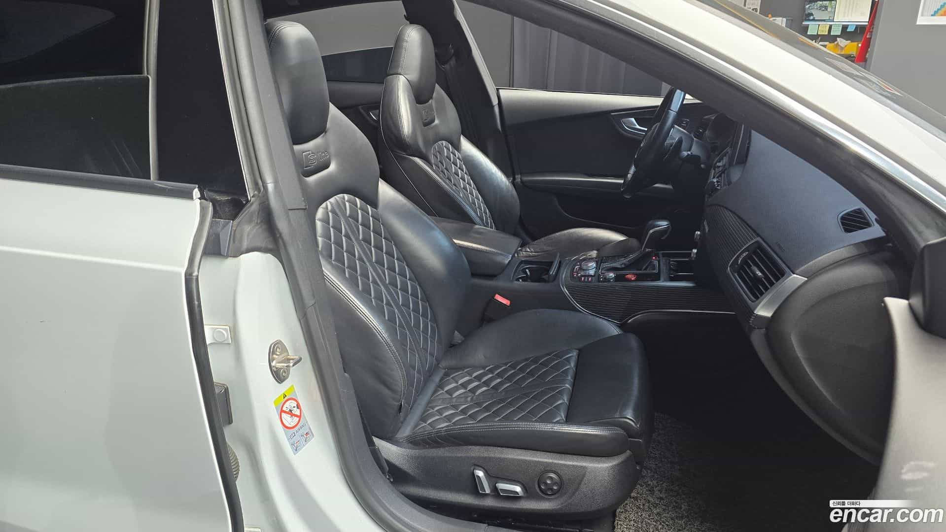 A7 Audi 2016.0-OPTION-016