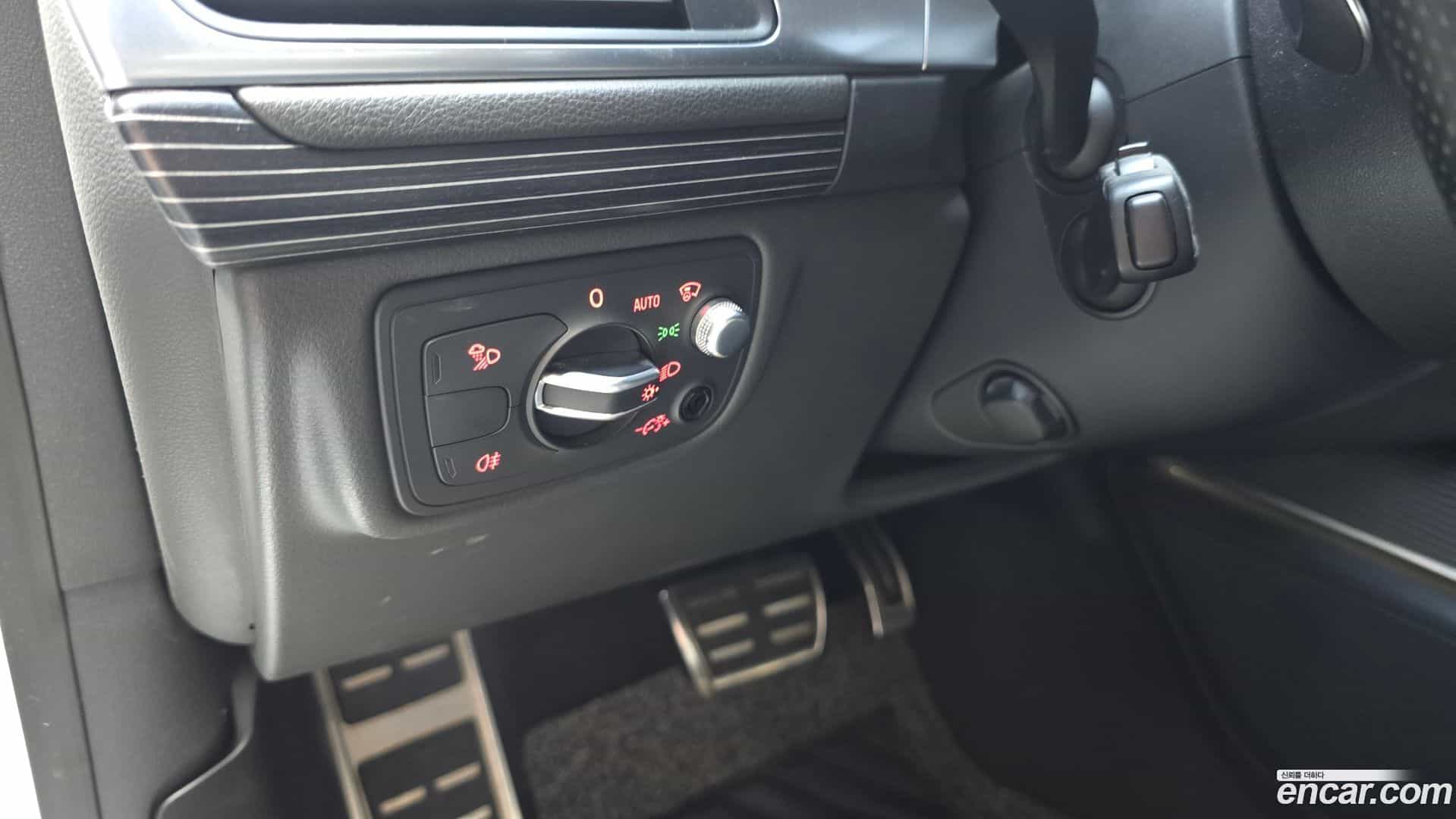A7 Audi 2016.0-OPTION-018