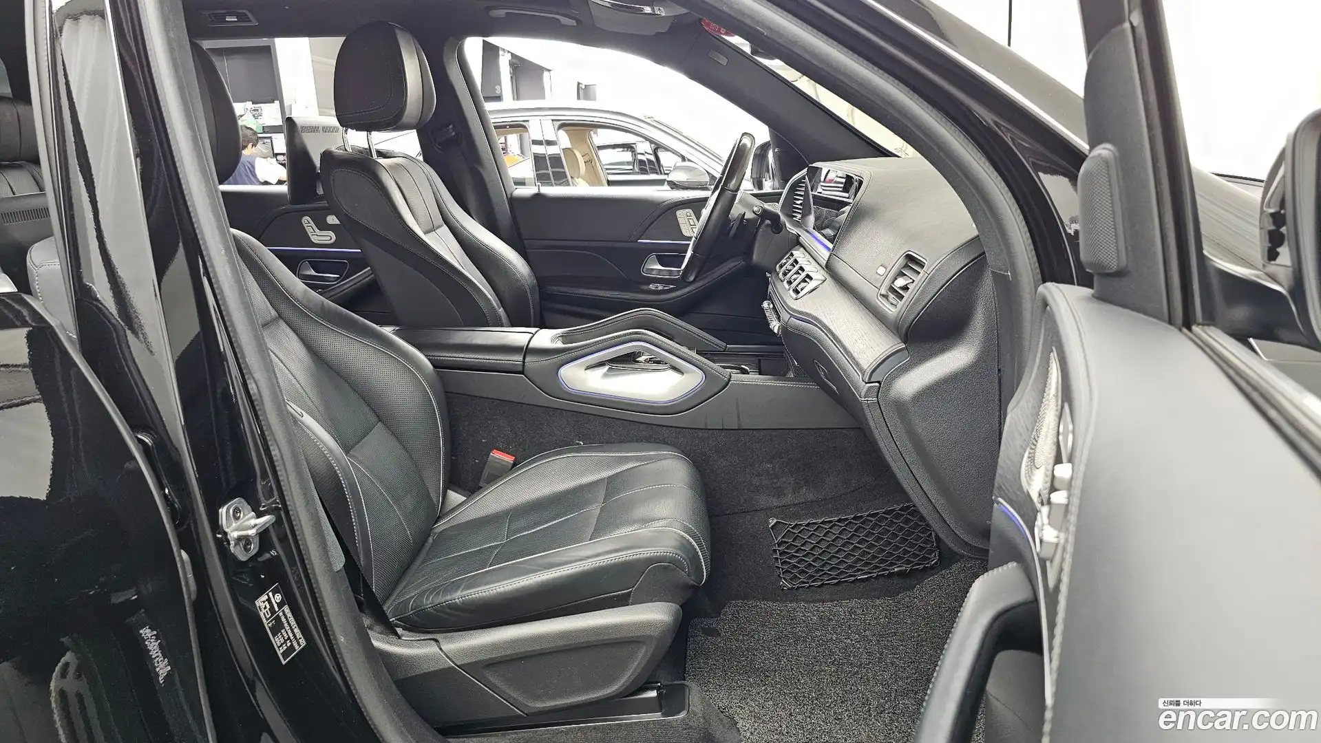 GLS-Class Mercedes-Benz 2021.5-OPTION-015