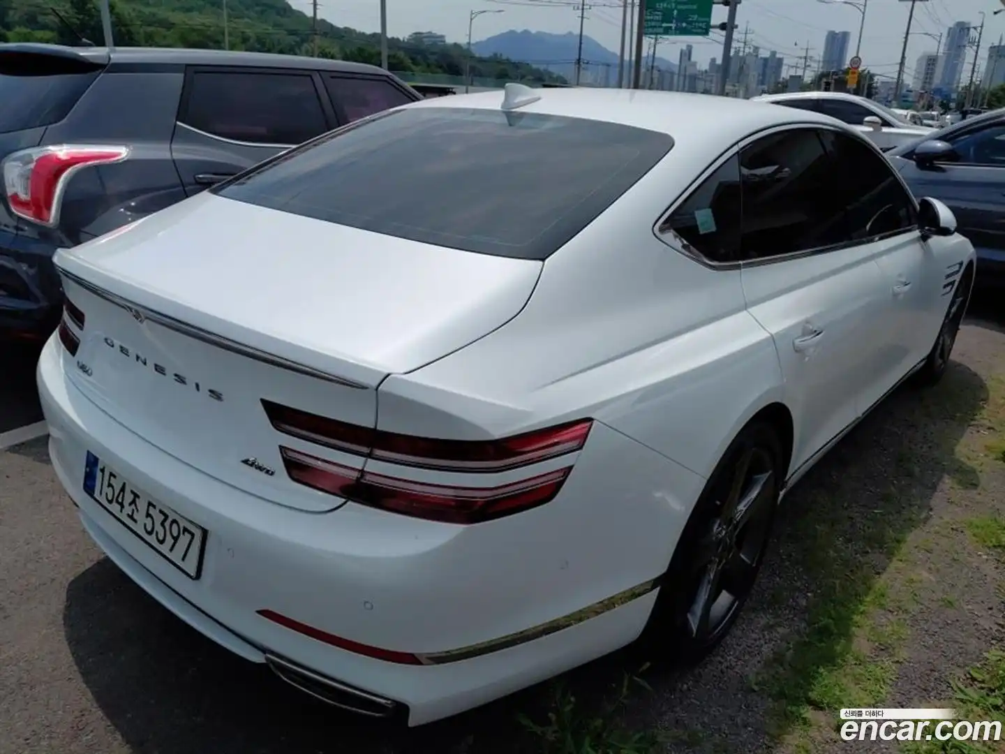 G80 Genesis 2022.11-OUTER-005