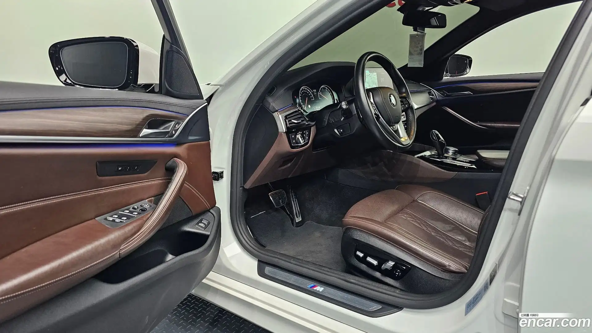 5-Series BMW 2017.11-INNER-010