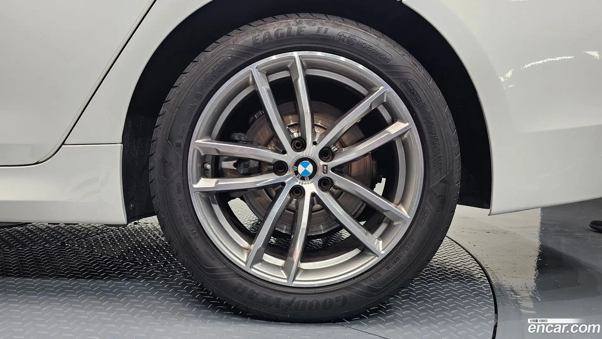 5-Series BMW 2017.11-OUTER-031
