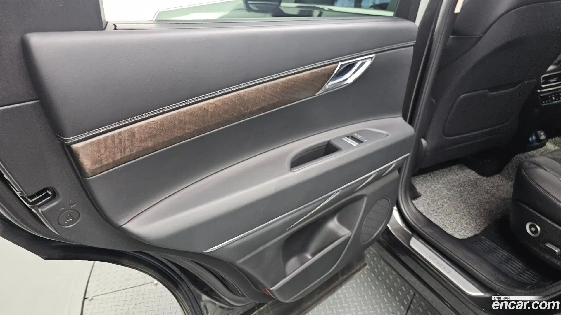 GV80 Genesis 2023.11-INNER-035