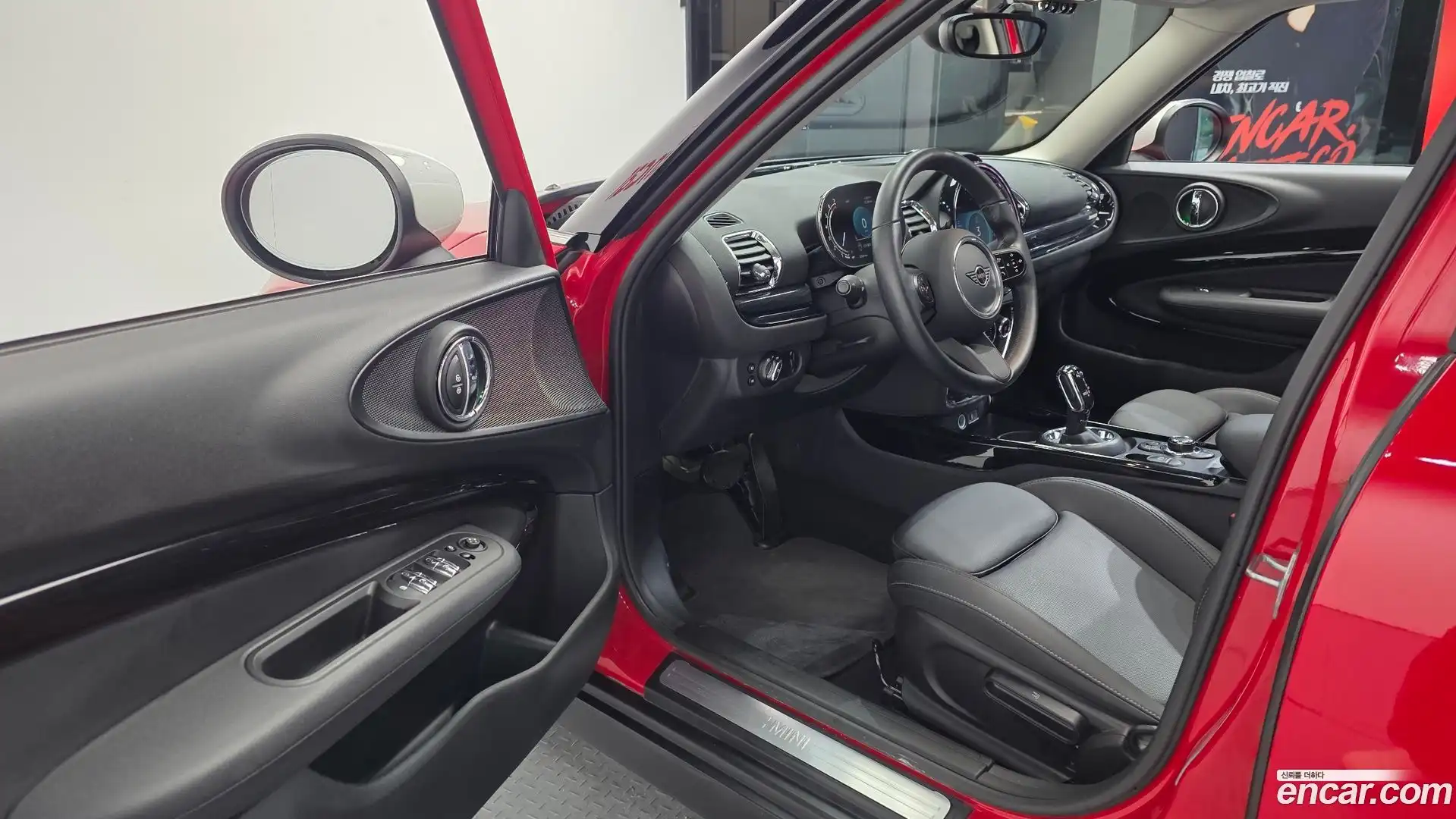Clubman Mini 2023.5-INNER-010