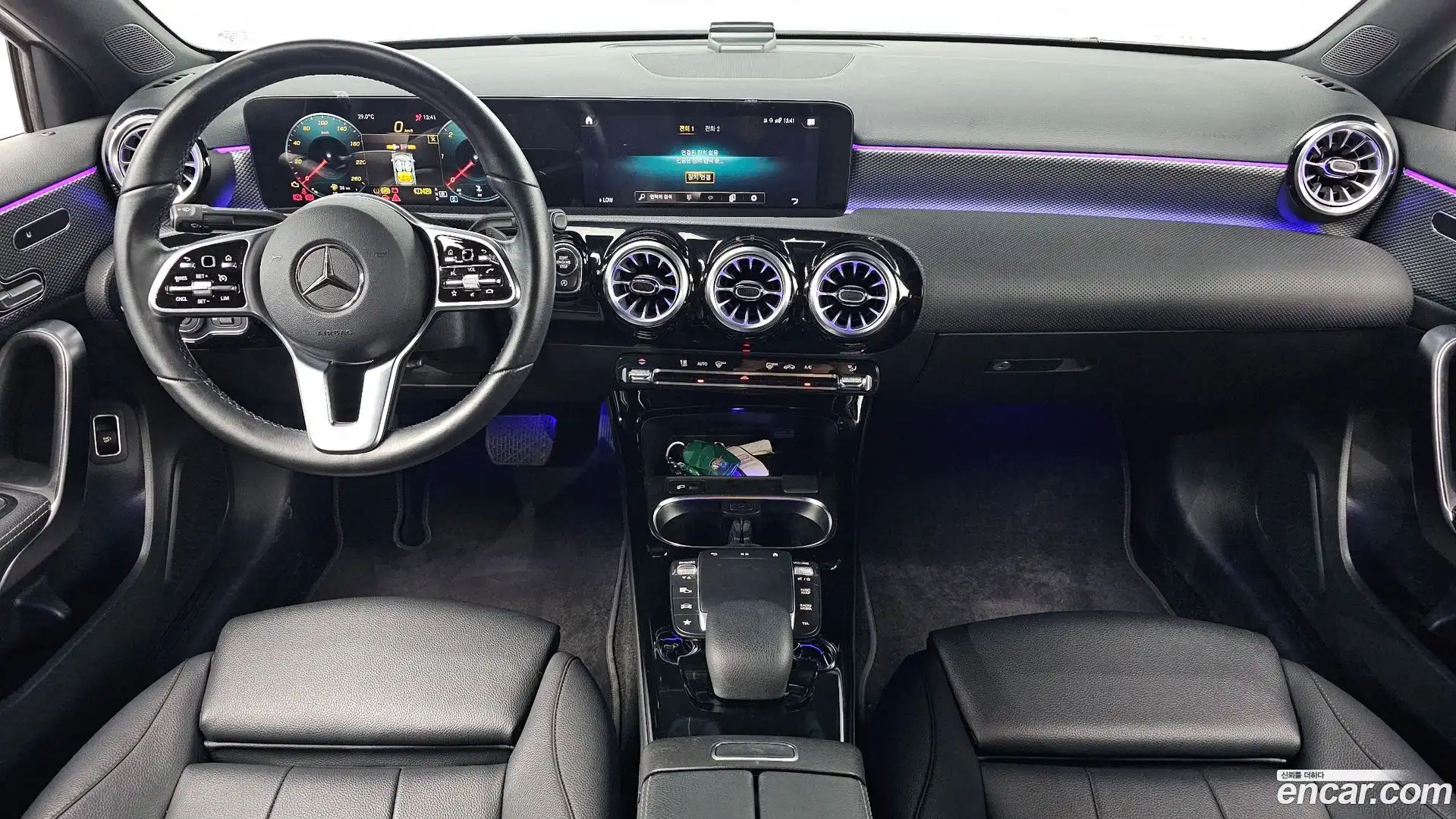 A-Class Mercedes-Benz 2021.7-INNER-007