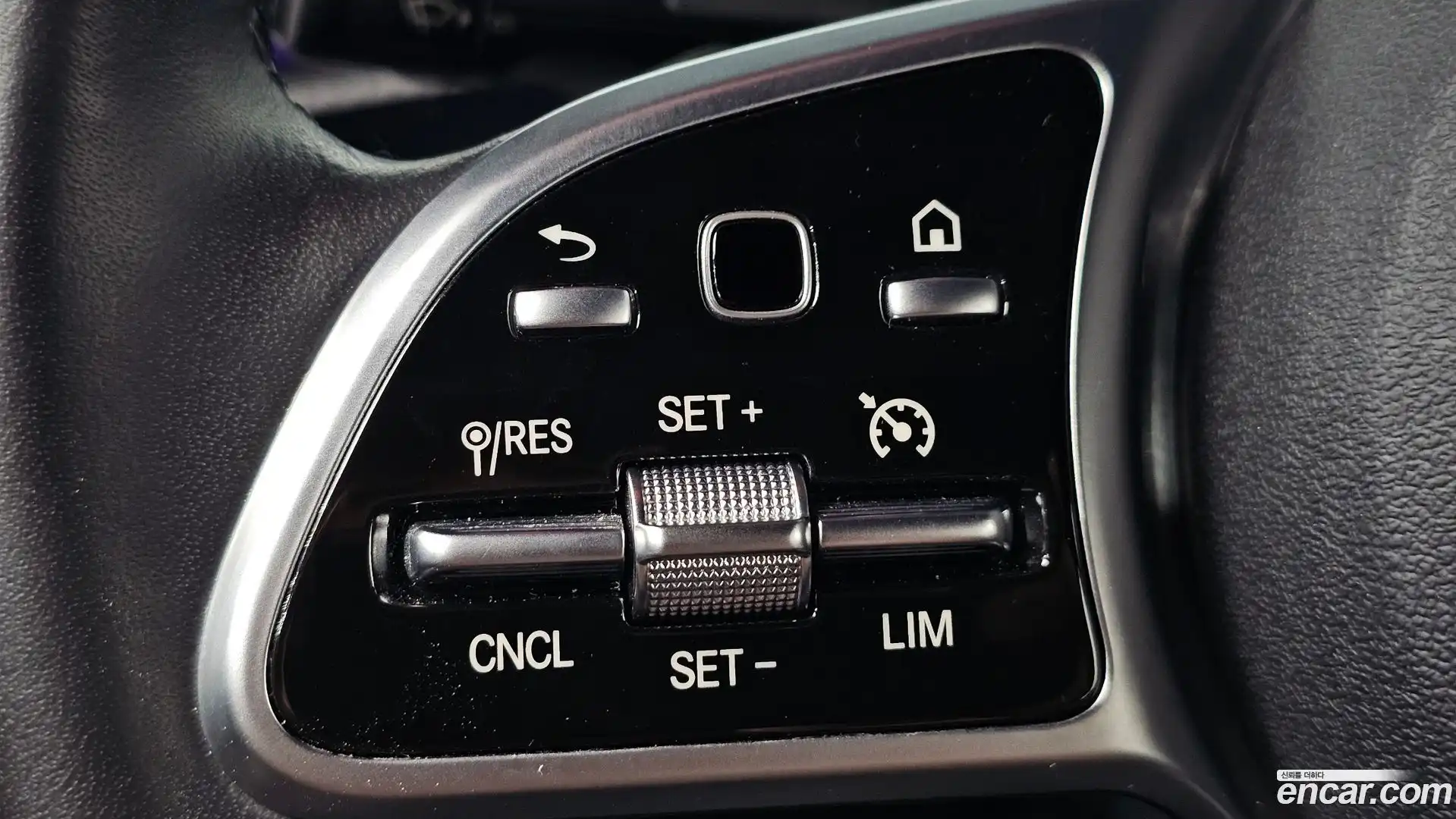A-Class Mercedes-Benz 2021.7-OPTION-020