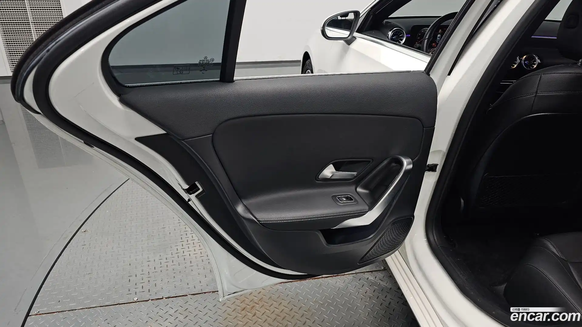 A-Class Mercedes-Benz 2021.7-INNER-035