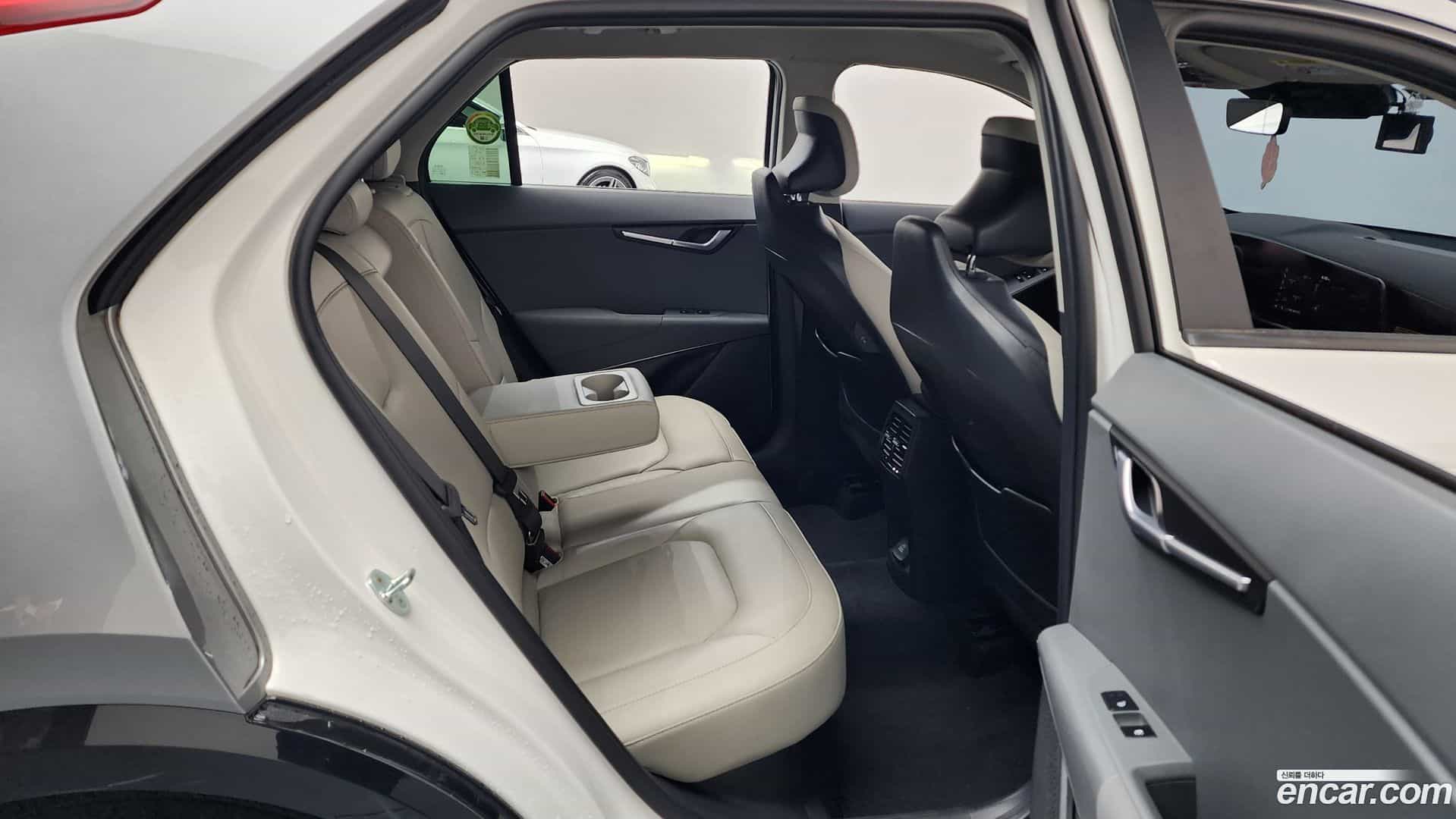 Niro Kia 2022.4-OPTION-015