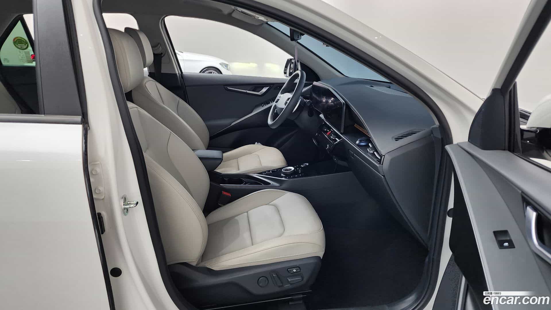 Niro Kia 2022.4-INNER-036