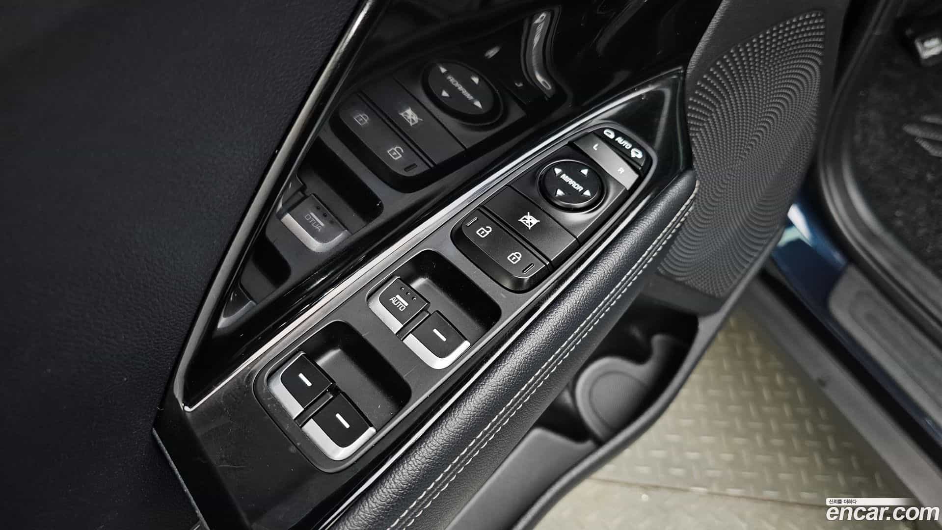 Niro Kia 2016.6-OPTION-024