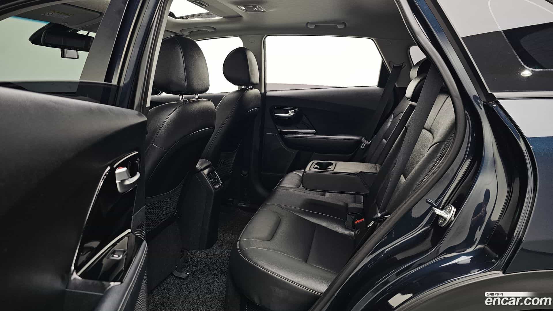 Niro Kia 2016.6-INNER-036