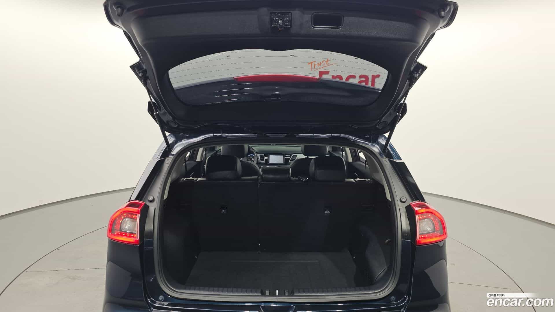 Niro Kia 2016.6-OPTION-044