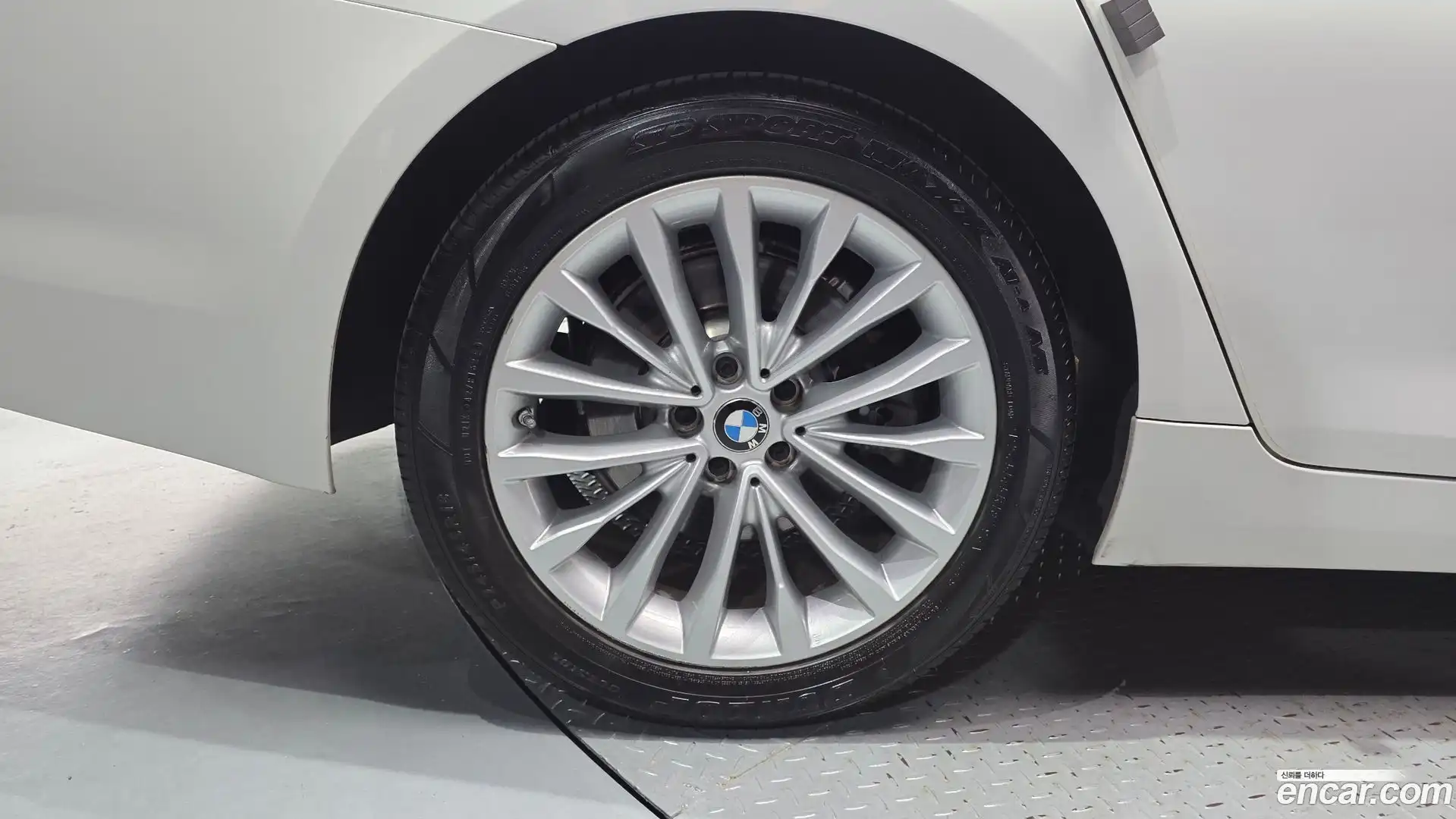 5-Series BMW 2018.5-OUTER-005