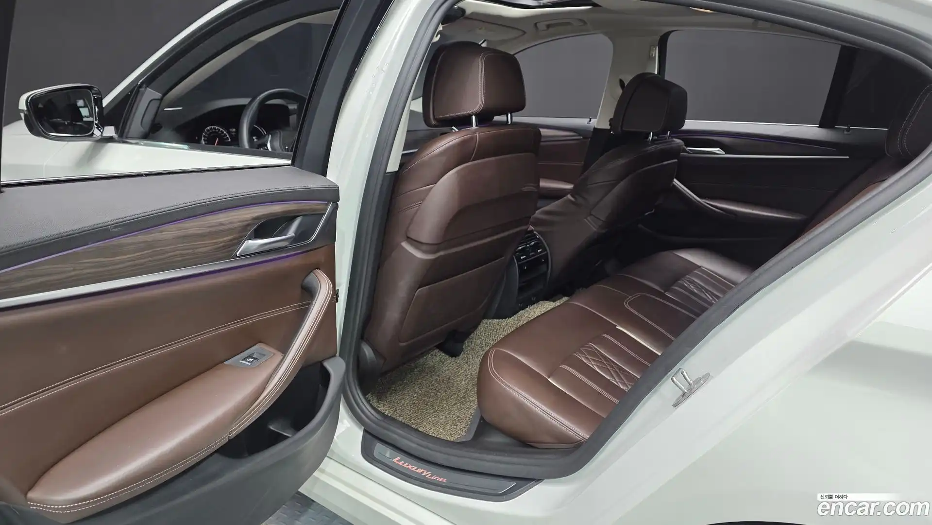 5-Series BMW 2018.5-OPTION-016