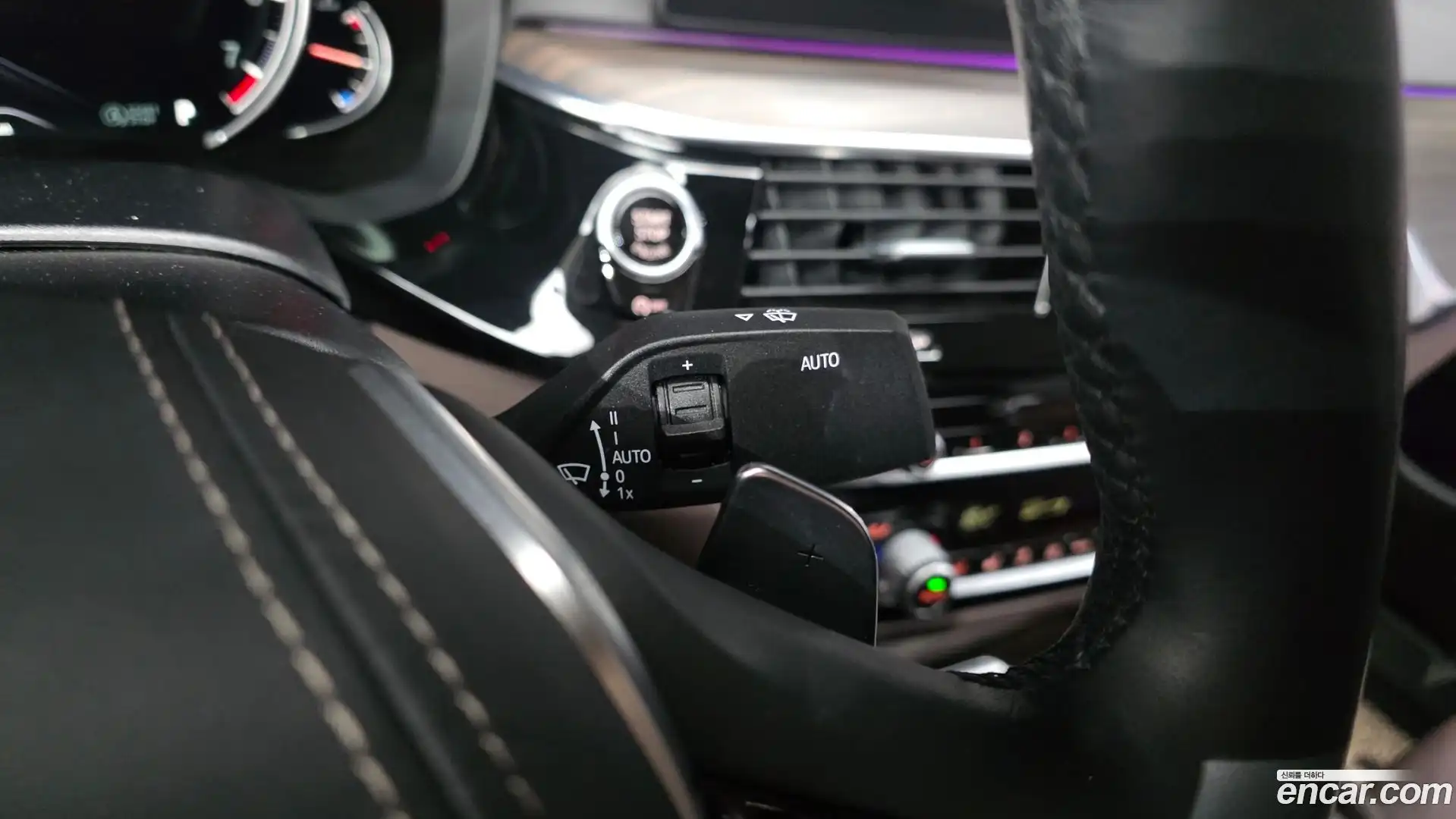 5-Series BMW 2018.5-OPTION-040