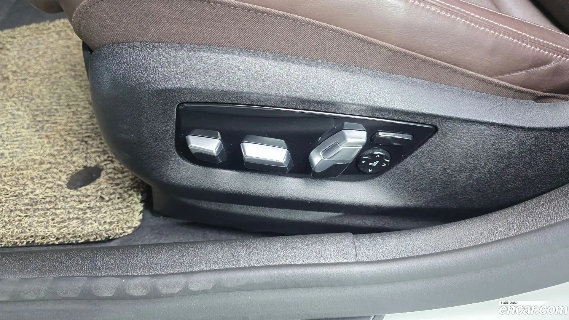 5-Series BMW 2018.5-OPTION-044