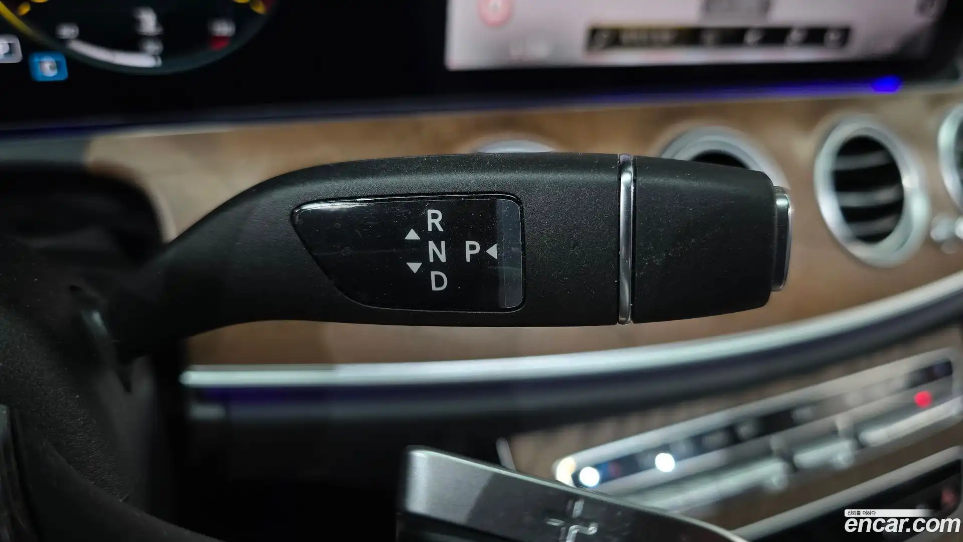 E-Class Mercedes-Benz 2021.7-INNER-009