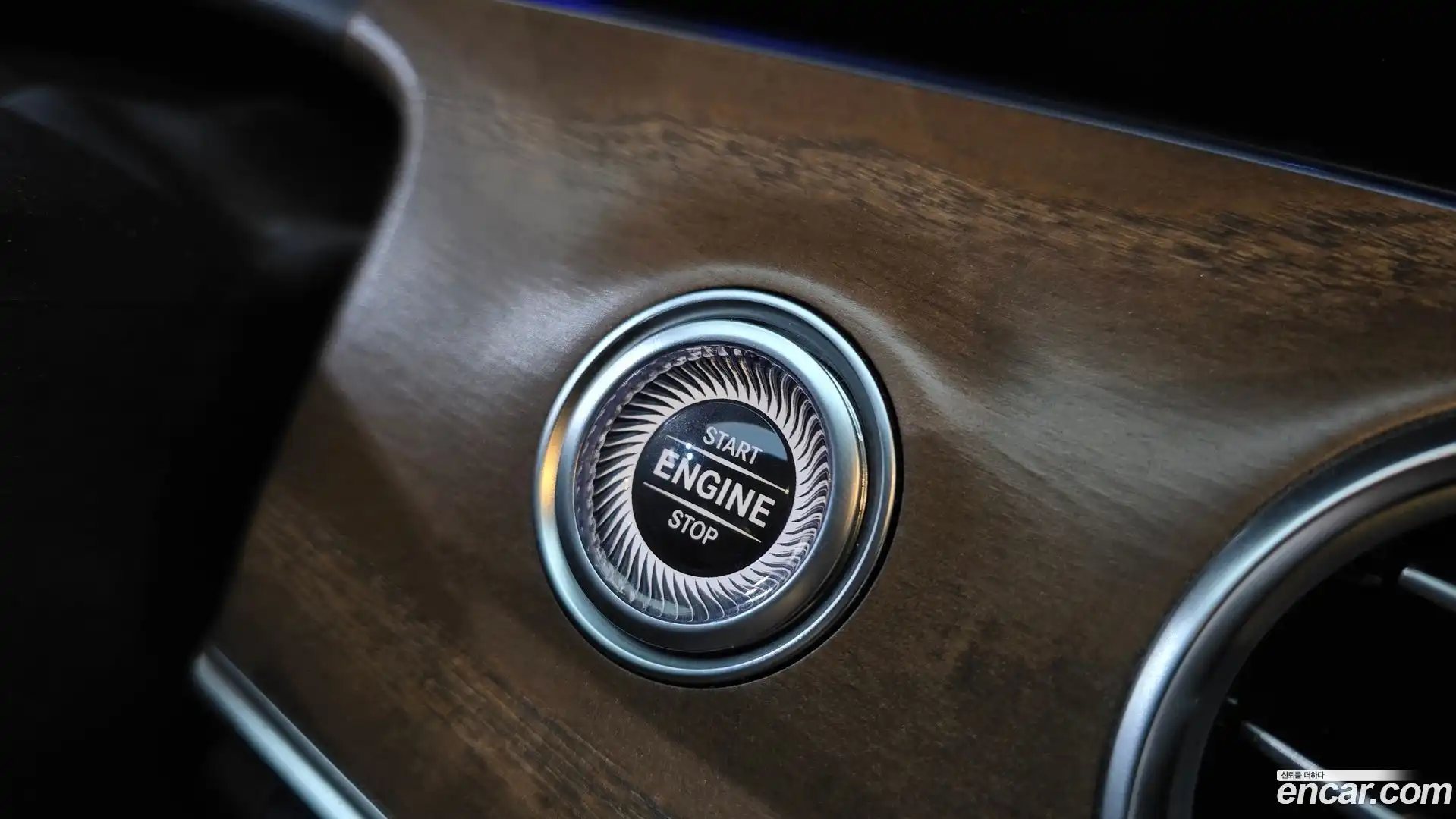 E-Class Mercedes-Benz 2021.7-OPTION-022