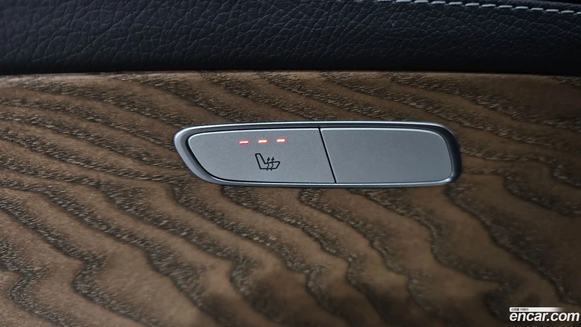 E-Class Mercedes-Benz 2021.7-OPTION-043