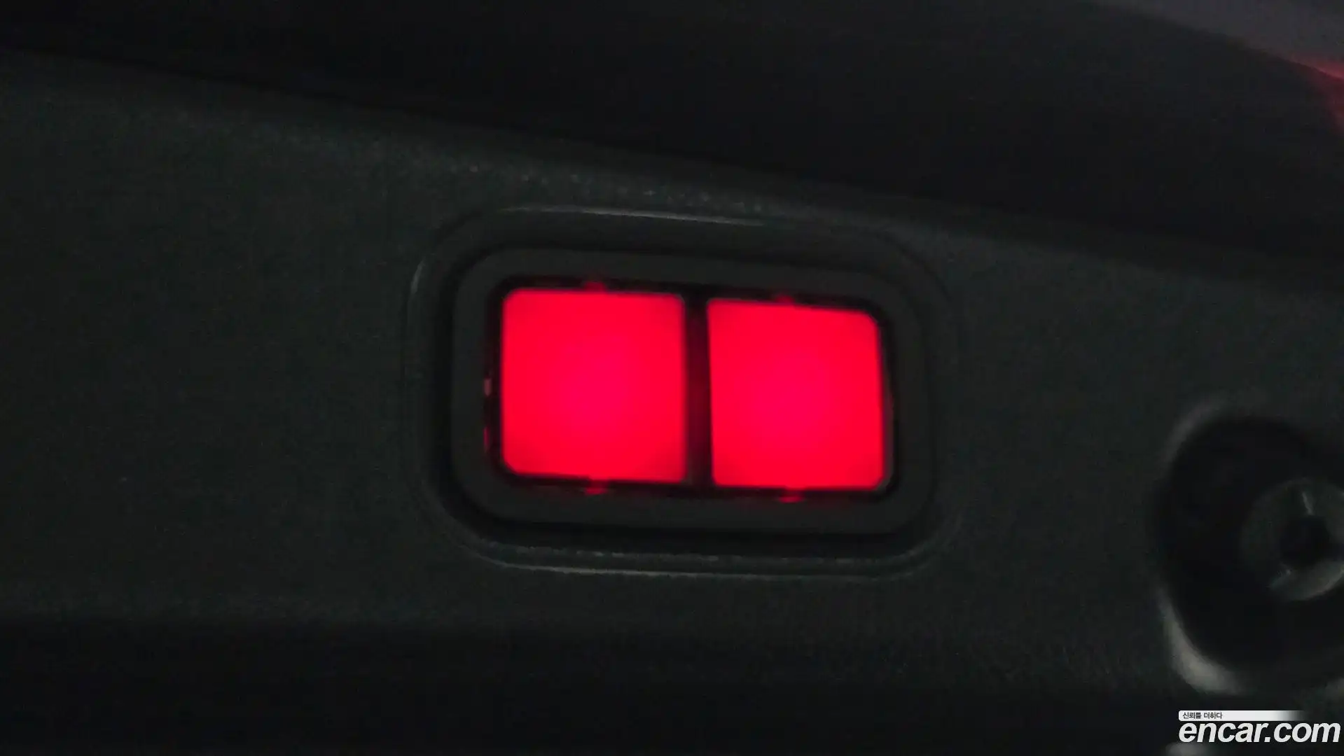 E-Class Mercedes-Benz 2021.7-OPTION-047