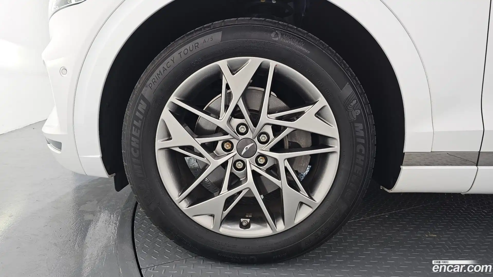 GV70 Genesis 2022.4-OUTER-005