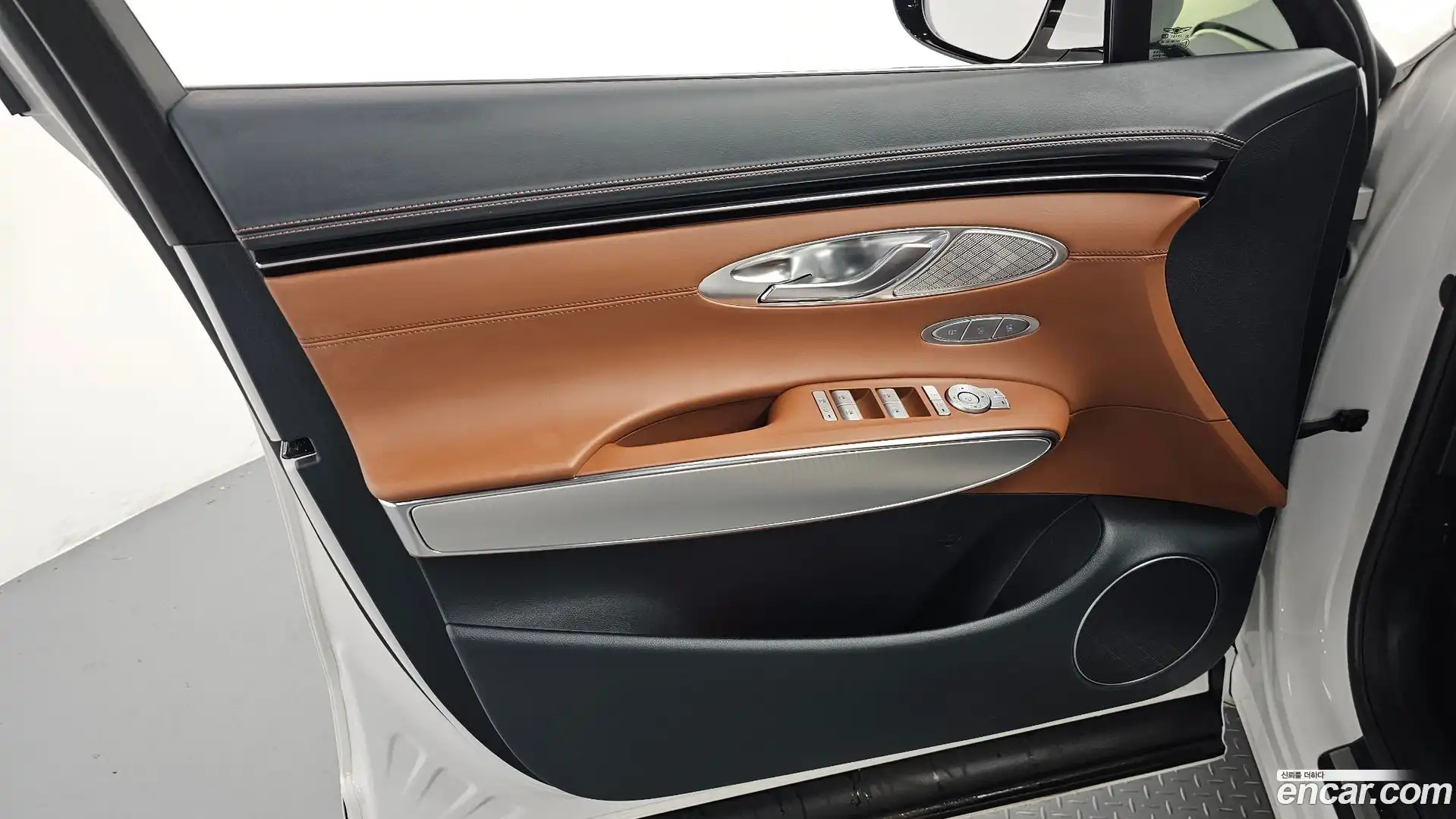 GV70 Genesis 2022.4-INNER-034