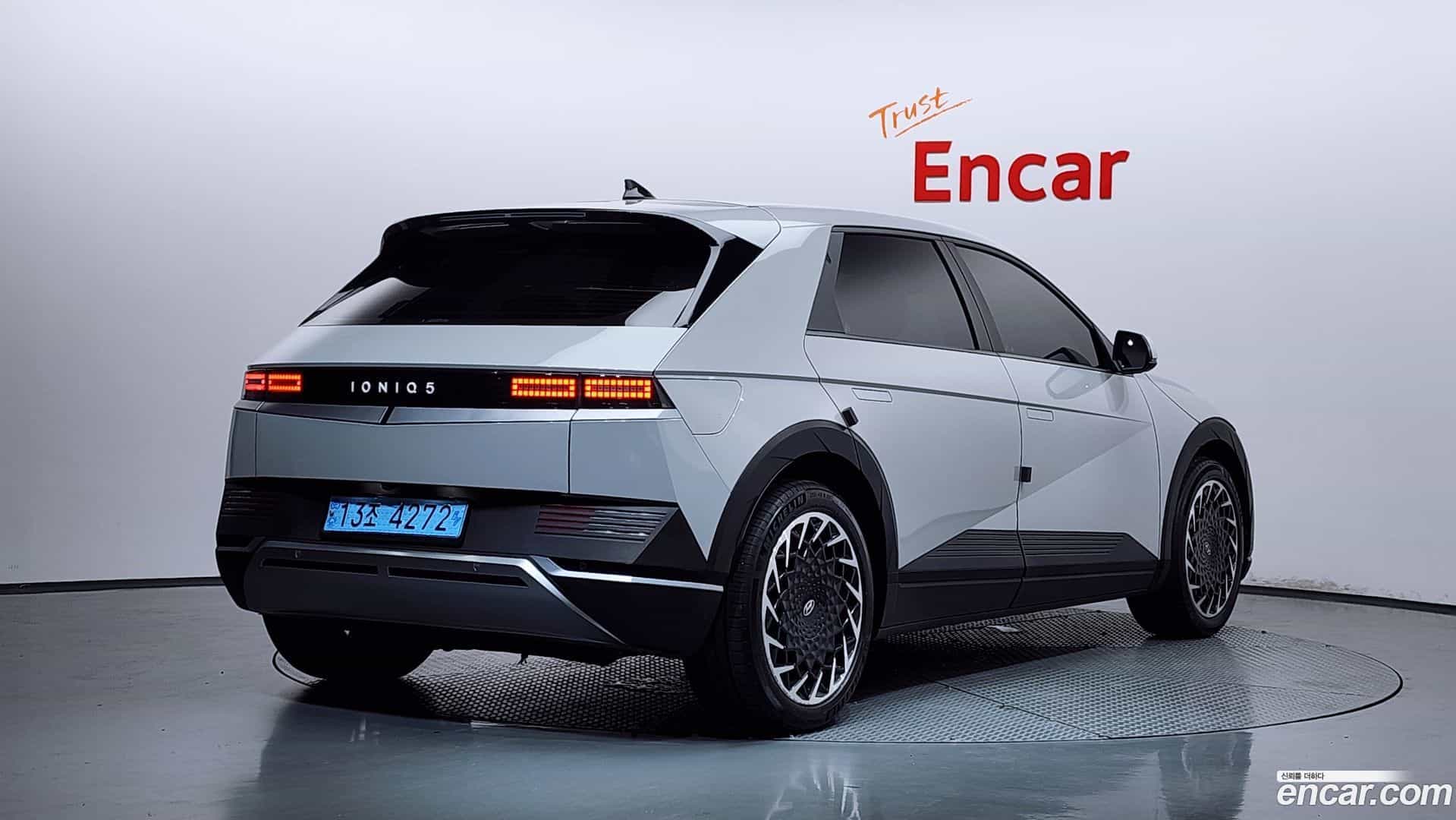 Ioniq5 Hyundai 2022.9-OUTER-002