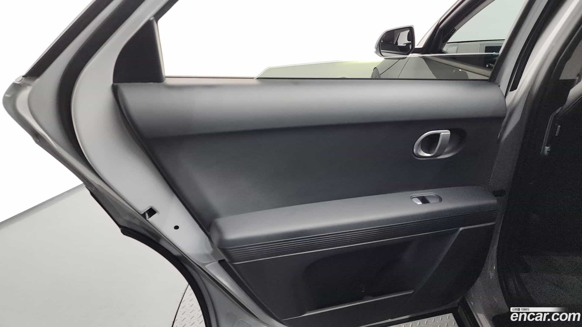 Ioniq5 Hyundai 2022.9-INNER-035