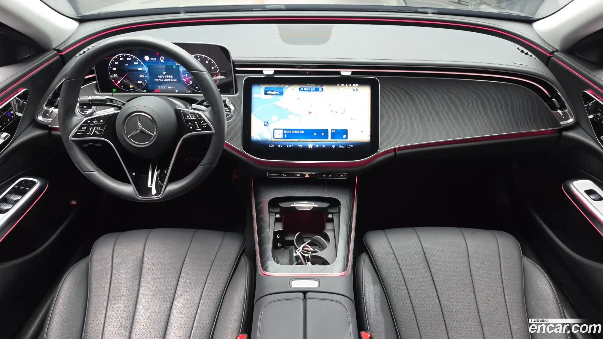 E-Class Mercedes-Benz 2024.4-INNER-007