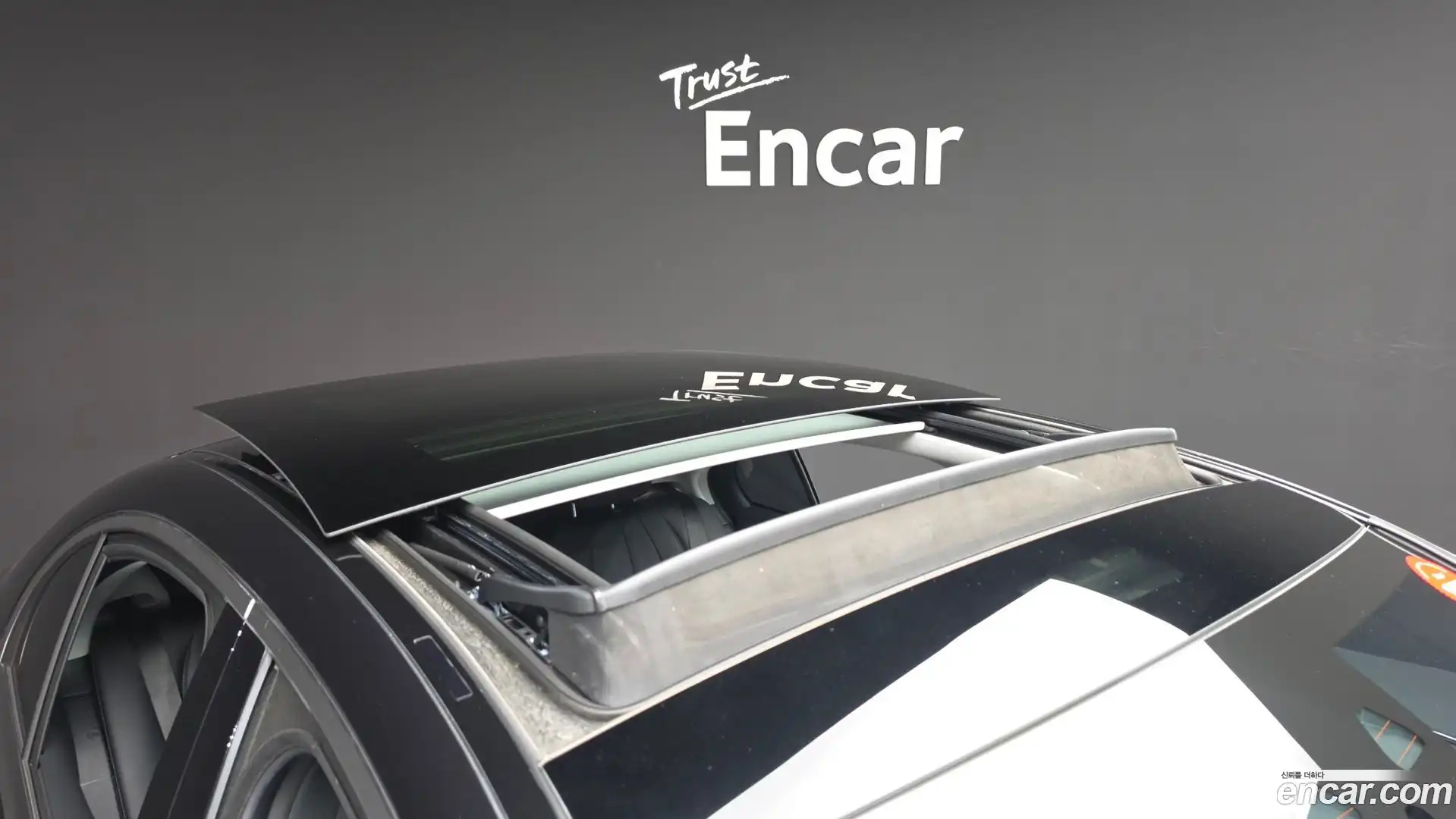 E-Class Mercedes-Benz 2024.4-OPTION-024