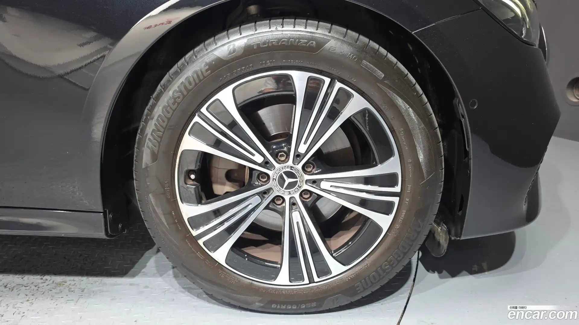 E-Class Mercedes-Benz 2024.4-OUTER-031
