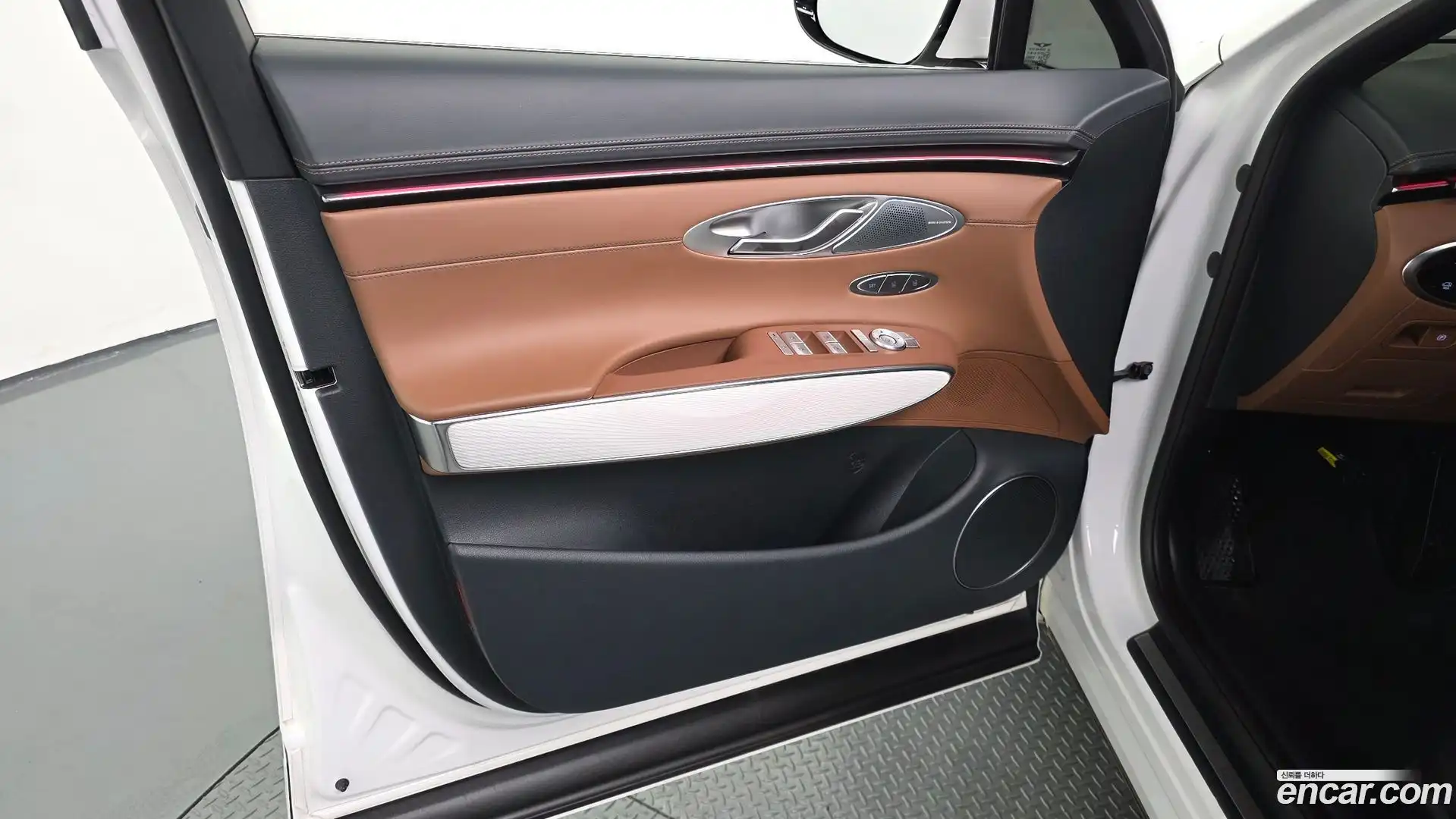GV70 Genesis 2024.9-INNER-034