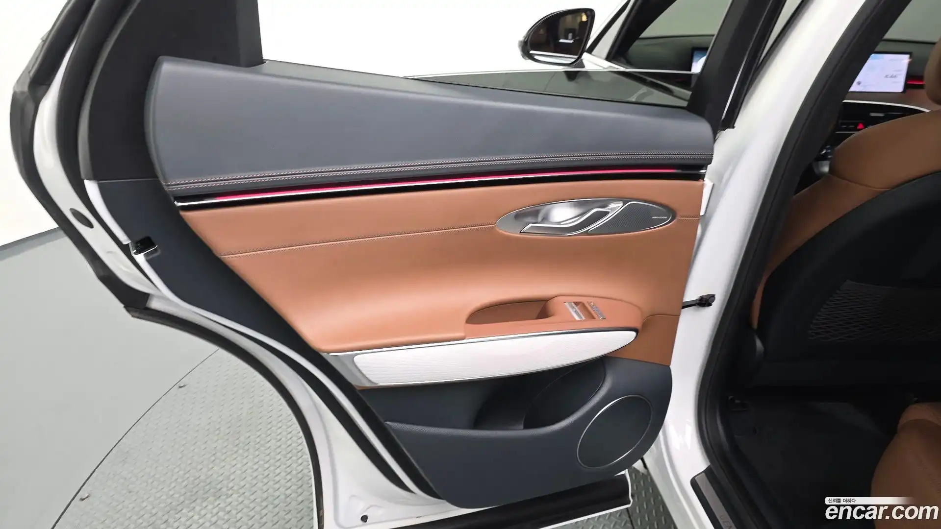 GV70 Genesis 2024.9-INNER-035