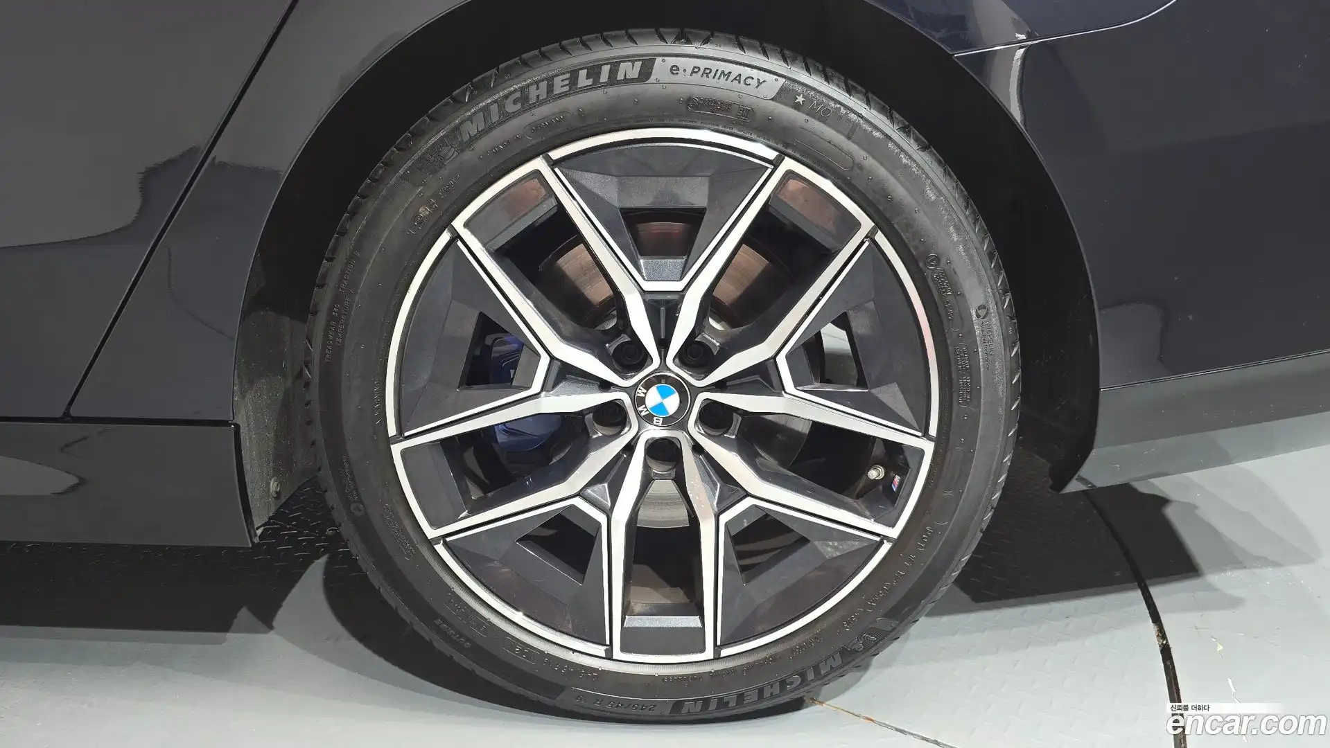 5-Series BMW 2024.3-OUTER-031