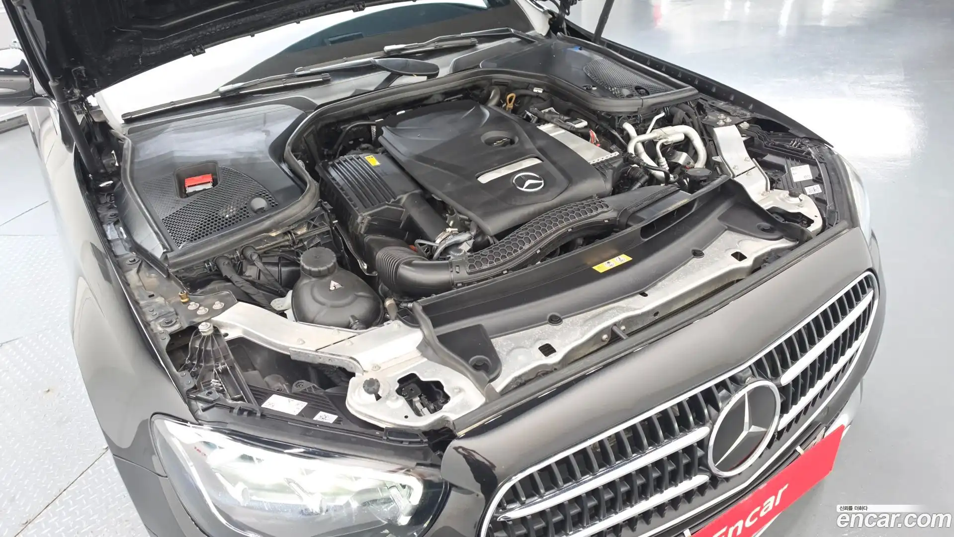 E-Class Mercedes-Benz 2023.10-OUTER-006
