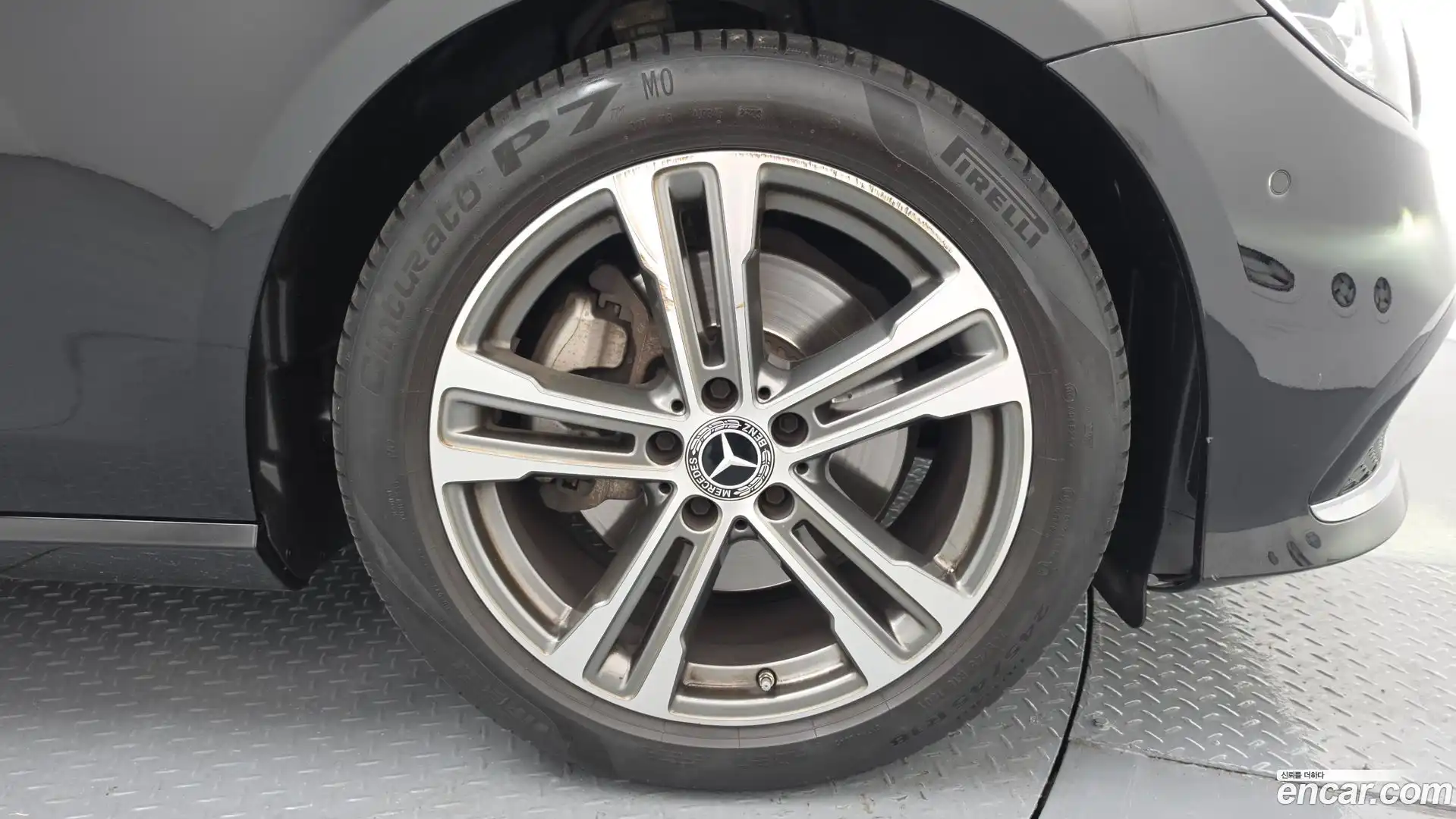 E-Class Mercedes-Benz 2023.10-OUTER-031