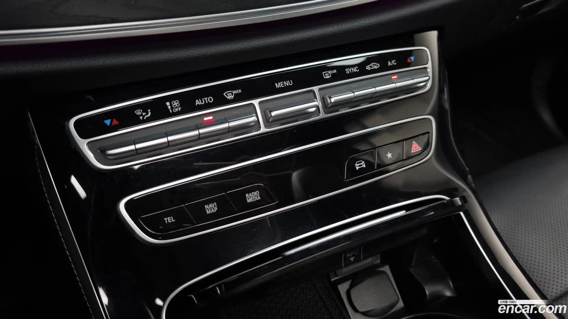E-Class Mercedes-Benz 2023.10-OPTION-042