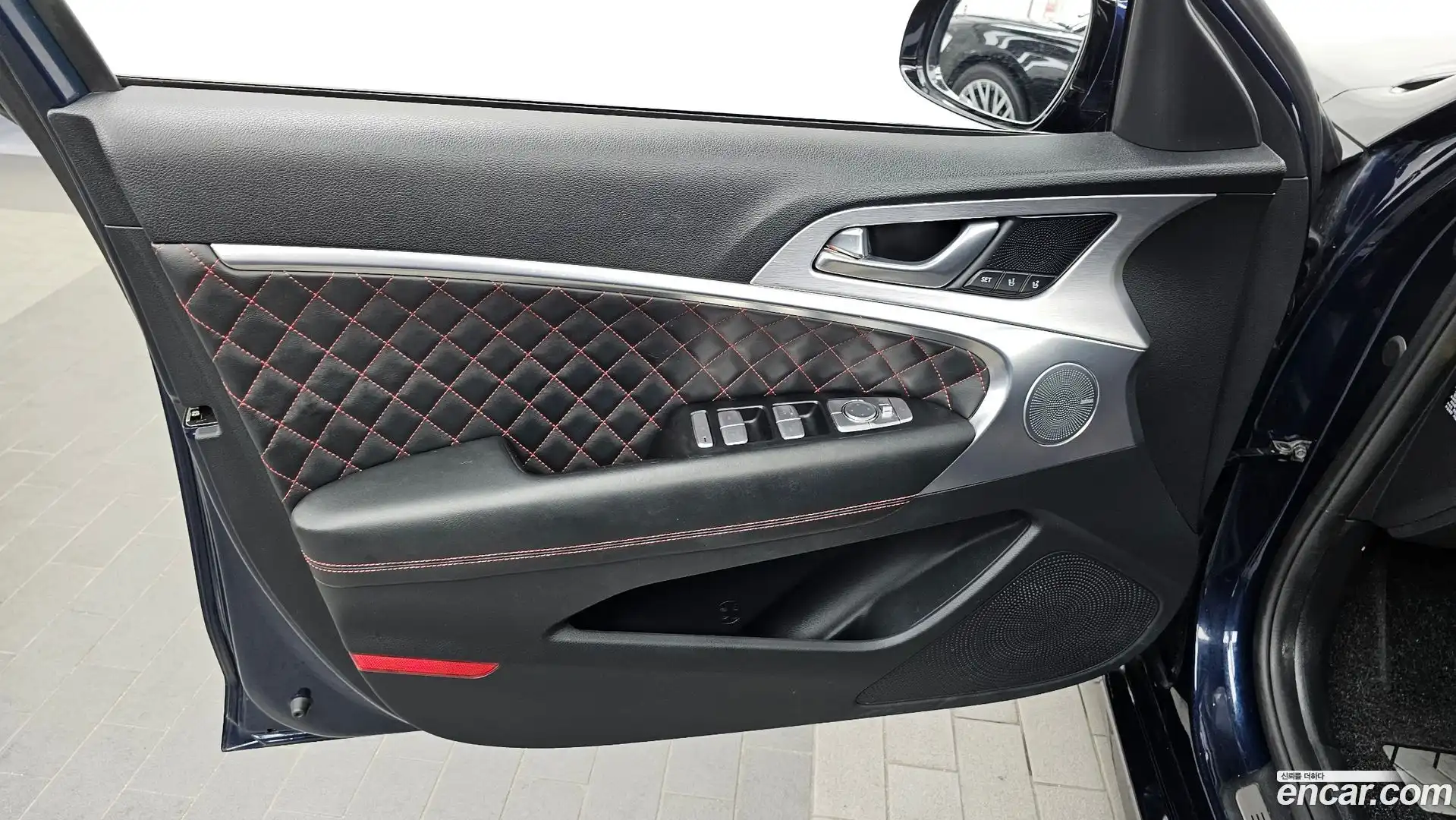 G70 Genesis 2017.11-INNER-034