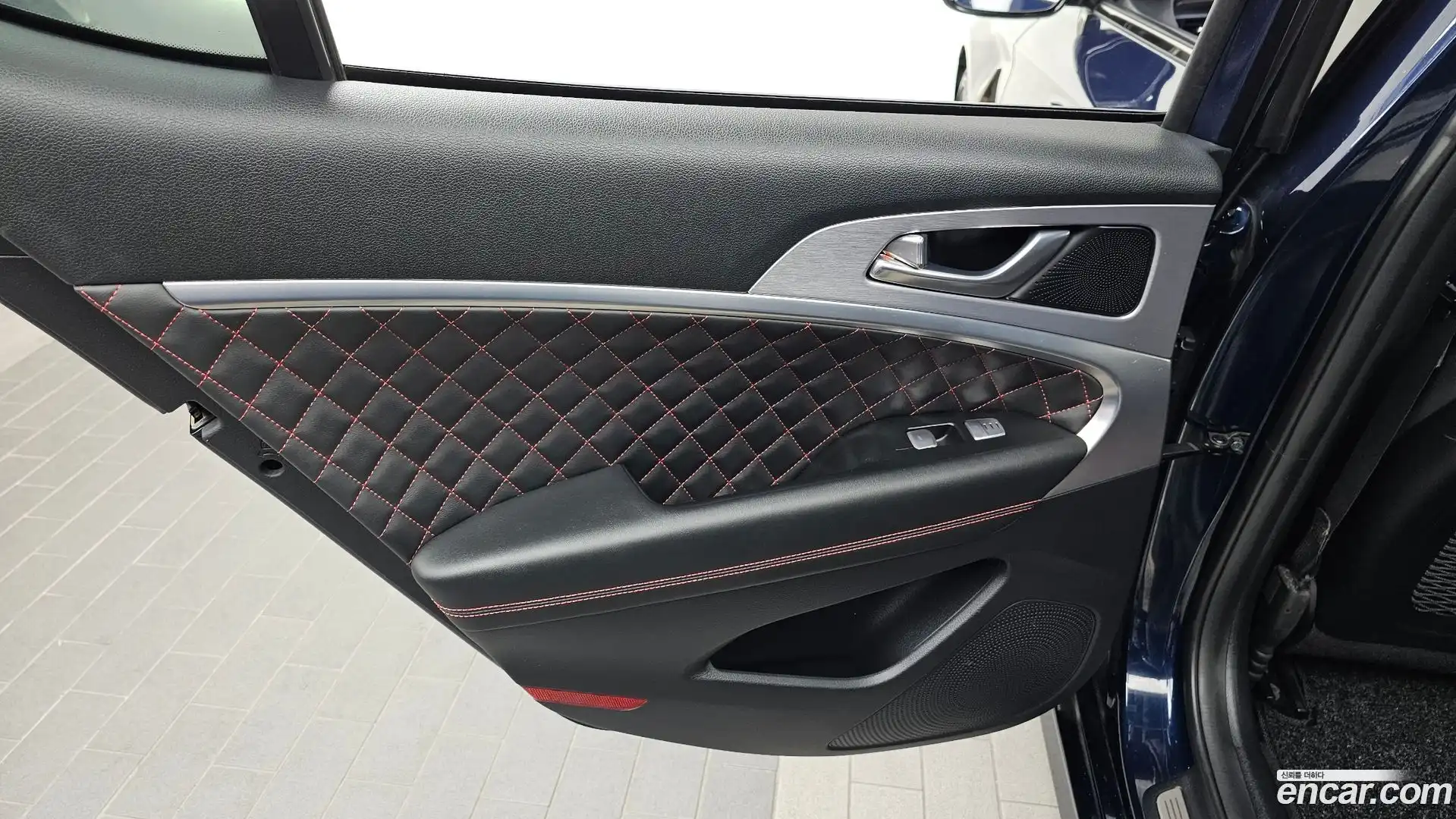 G70 Genesis 2017.11-INNER-035