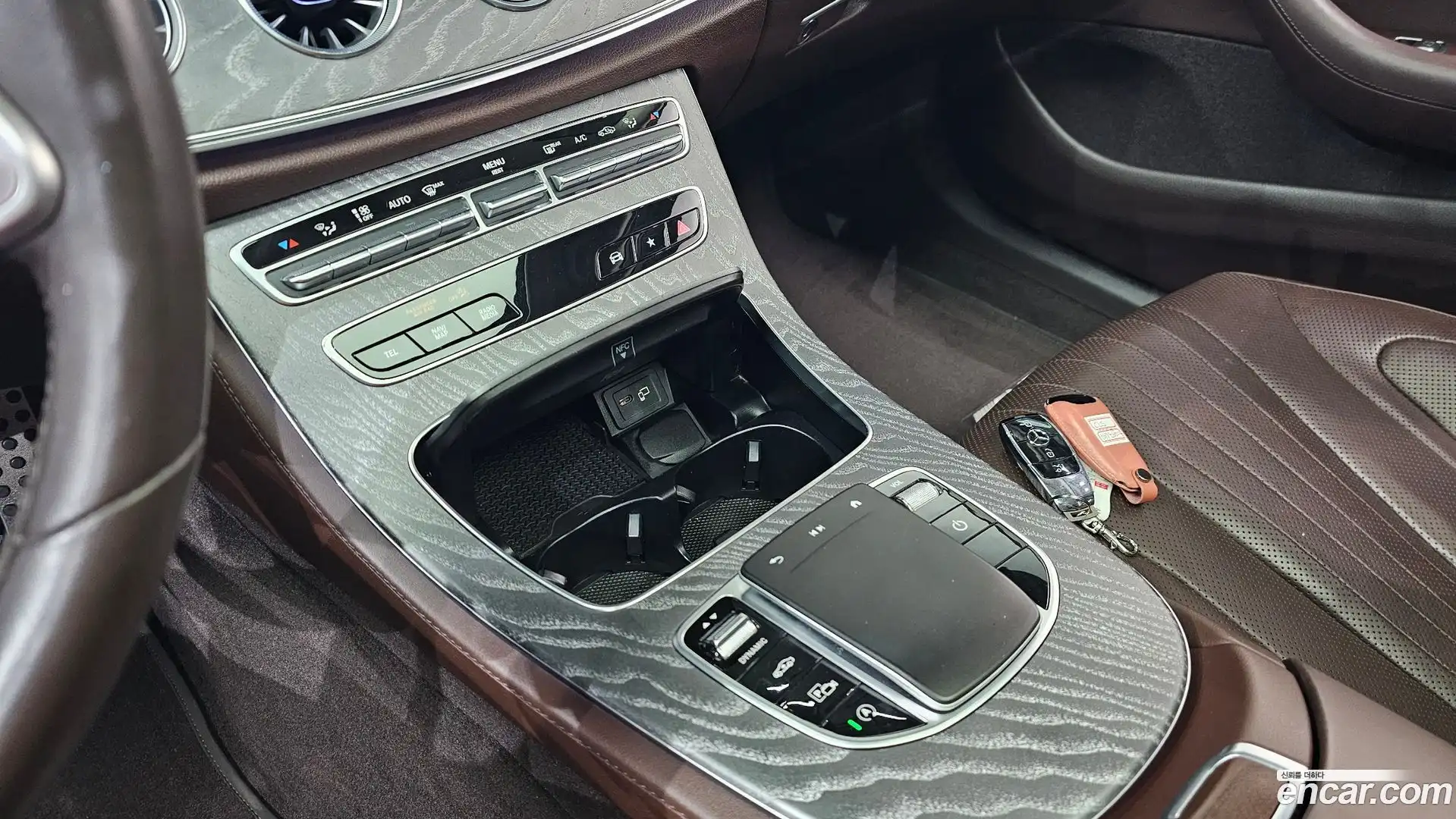 CLS-Class Mercedes-Benz 2021.4-OPTION-021