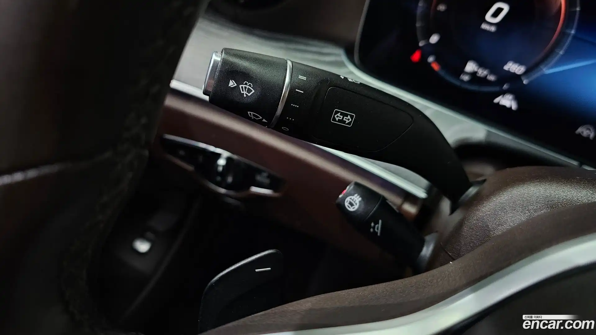CLS-Class Mercedes-Benz 2021.4-OPTION-040